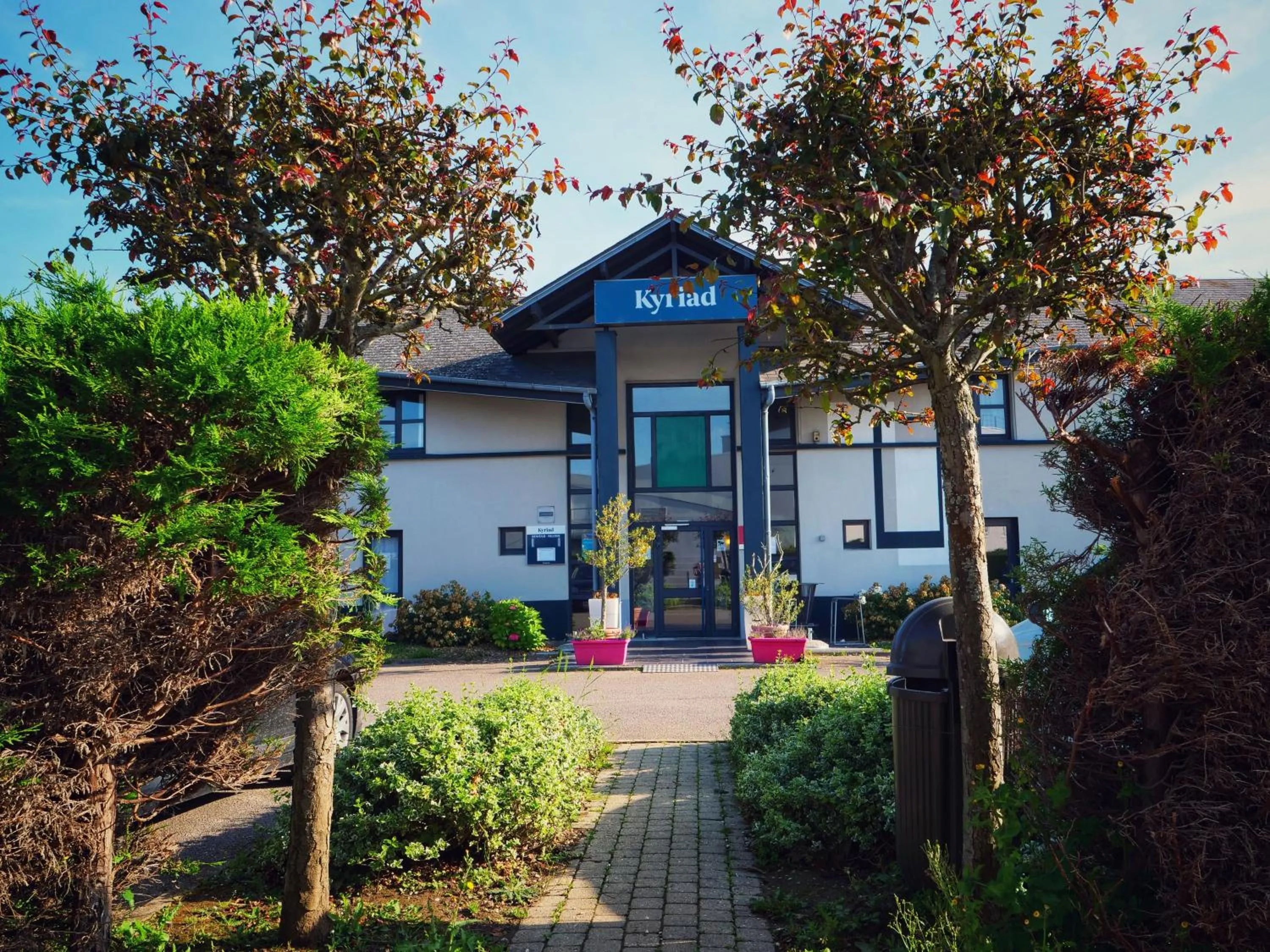 Property building in Hôtel Kyriad Dieppe