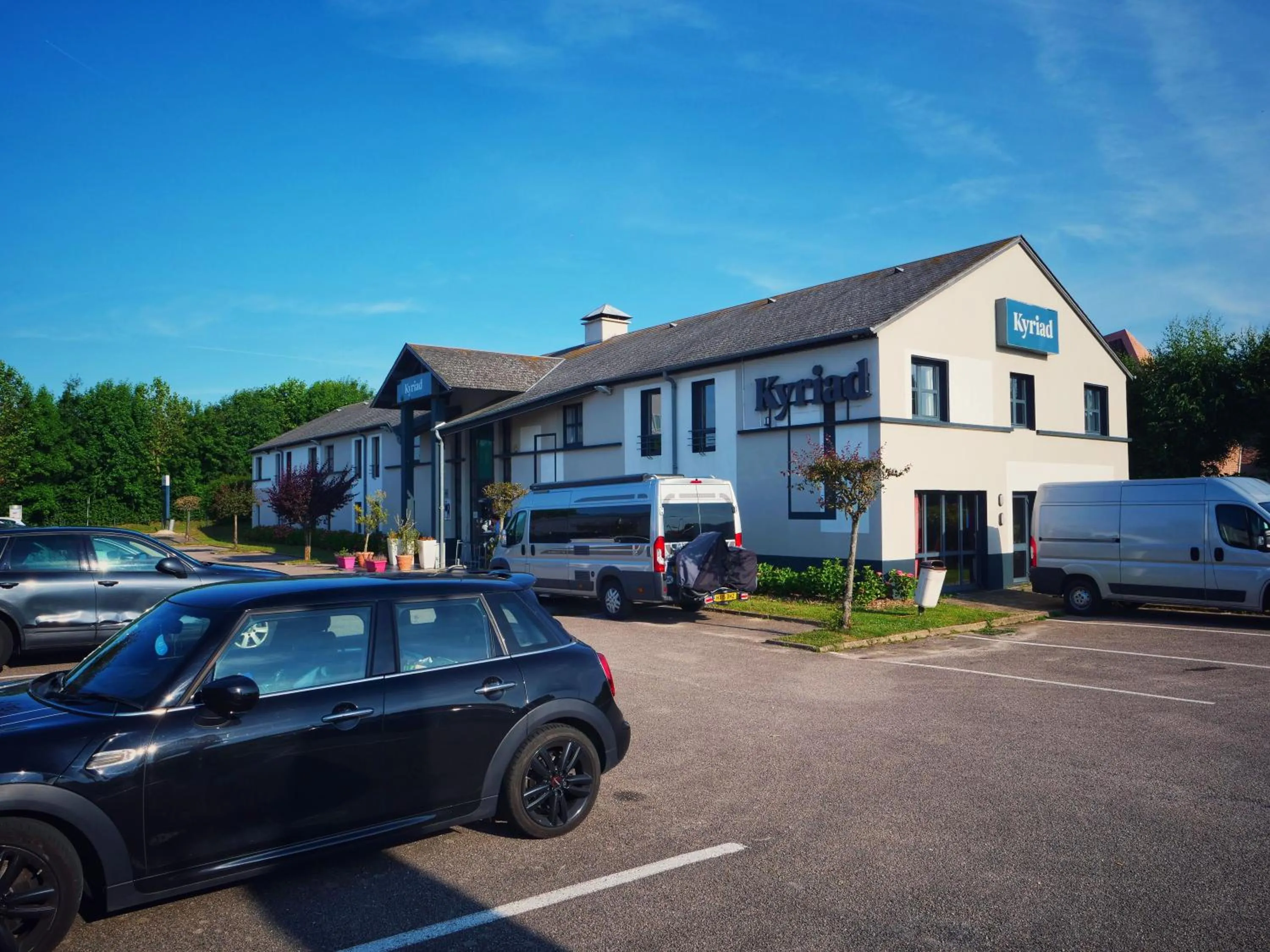 Property building in Hôtel Kyriad Dieppe