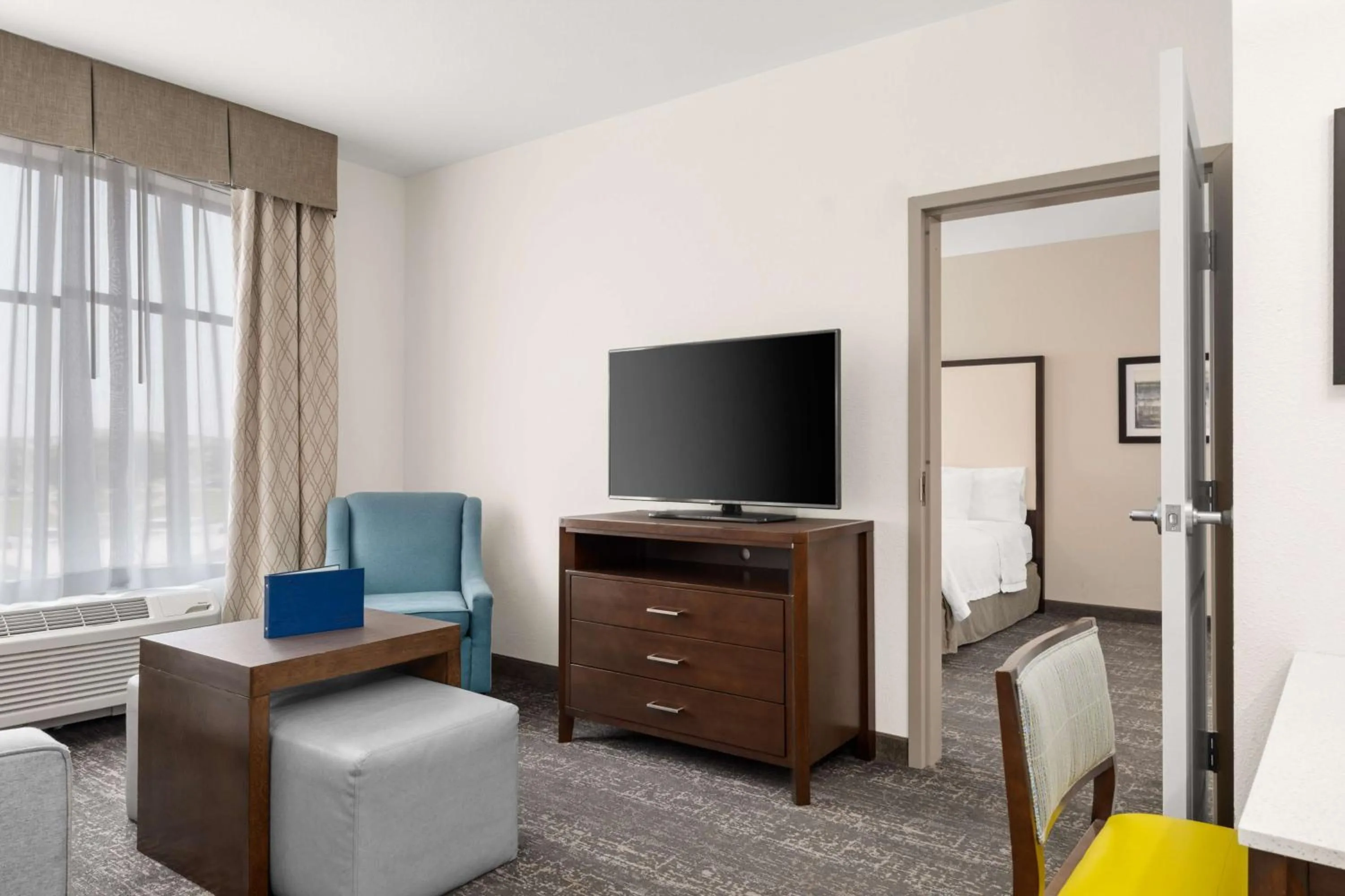 Living room in Homewood Suites By Hilton San Marcos