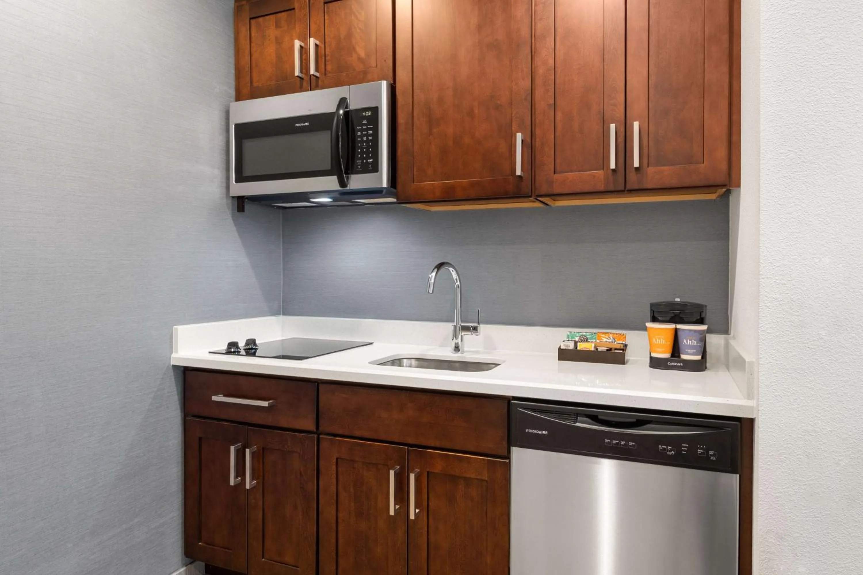 Kitchen or kitchenette in Homewood Suites By Hilton San Marcos