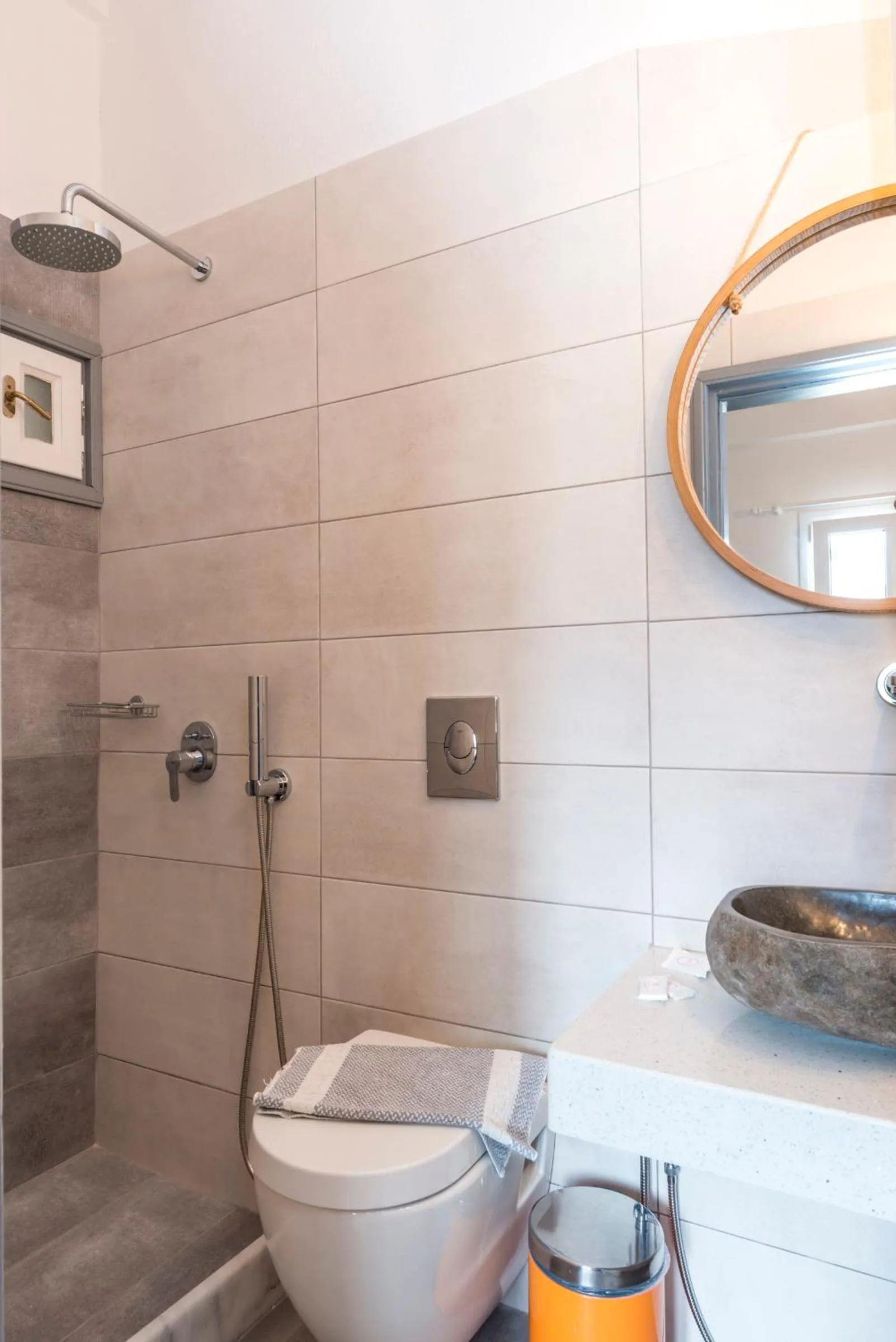 Toilet in Artemoula's Studios