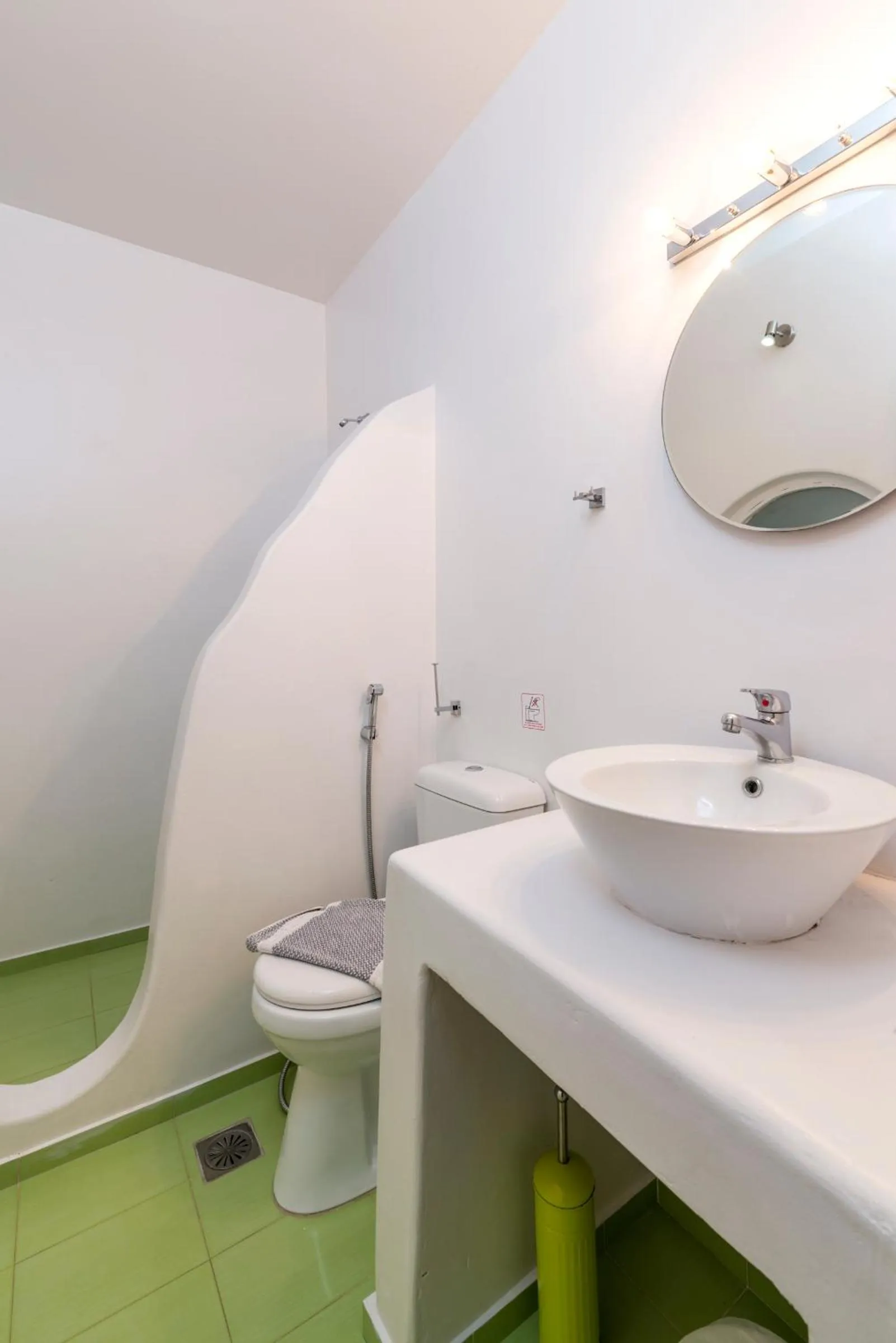 Toilet in Artemoula's Studios