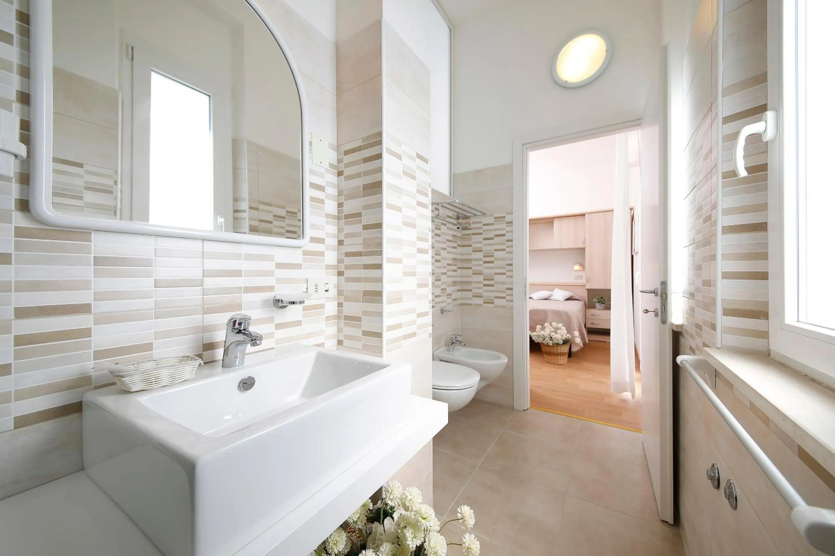 Bathroom in Hotel Lungomare