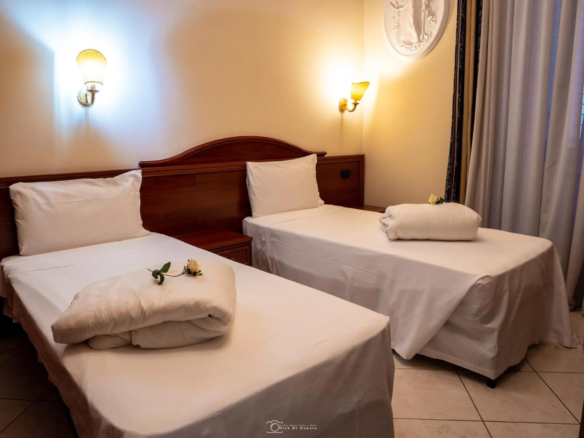 Bed in Caroline Suite