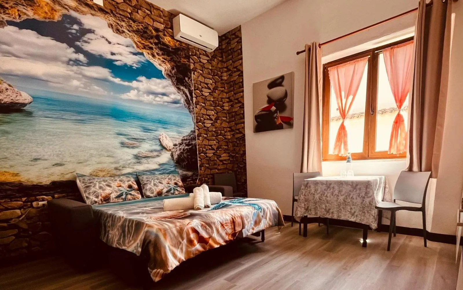 Bedroom, Bed in The square