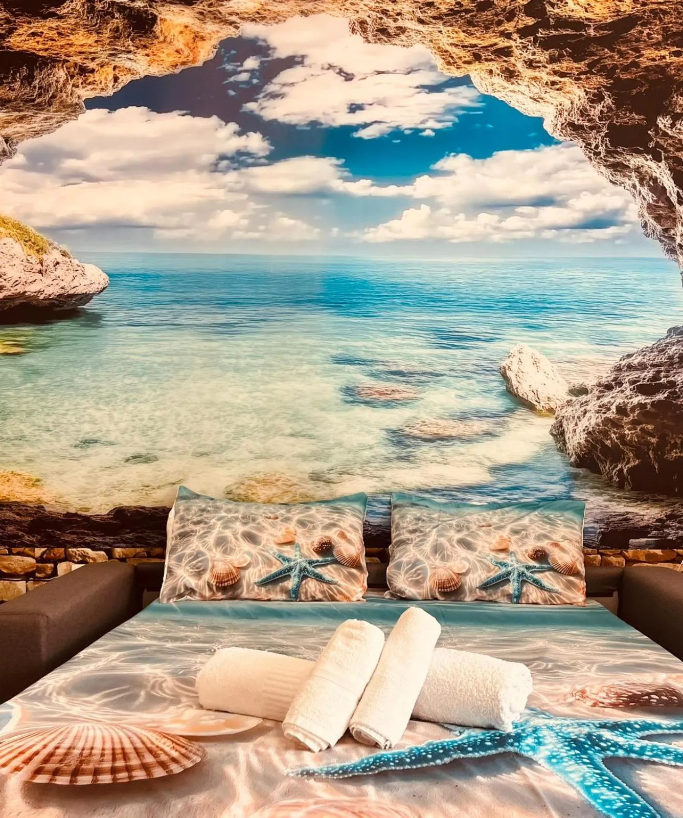 Bedroom, Bed in The square