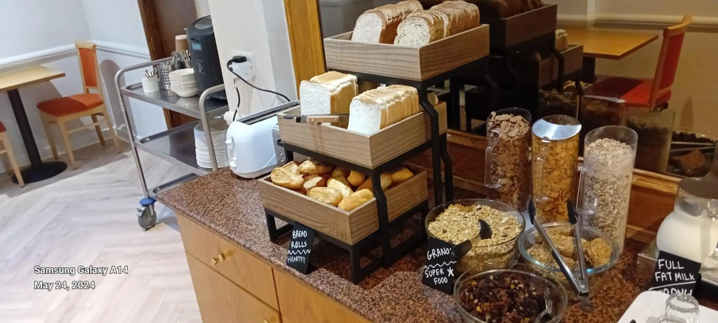 Breakfast in Americana Hotel