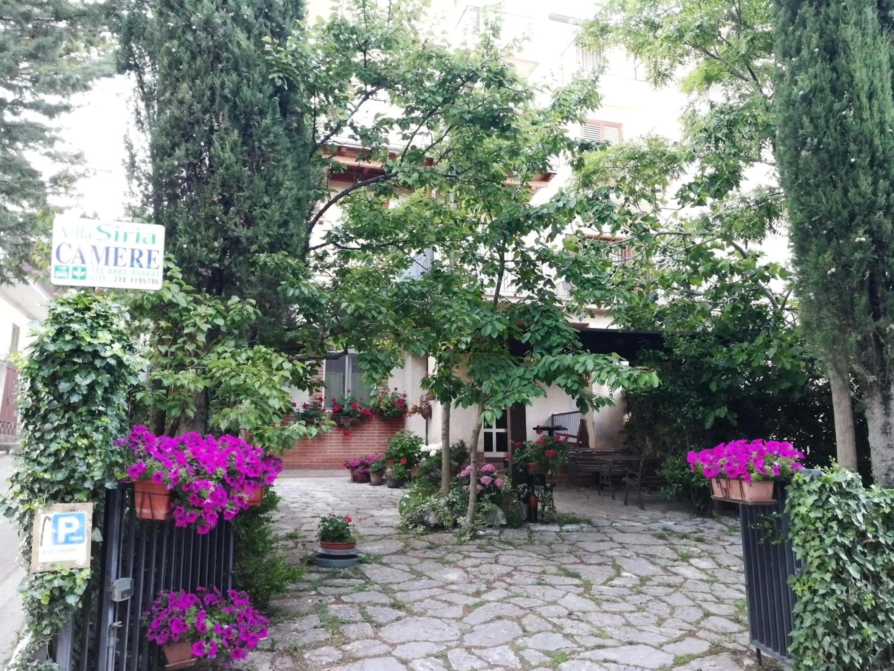 Spring in B&B Leggieri Villa Siria