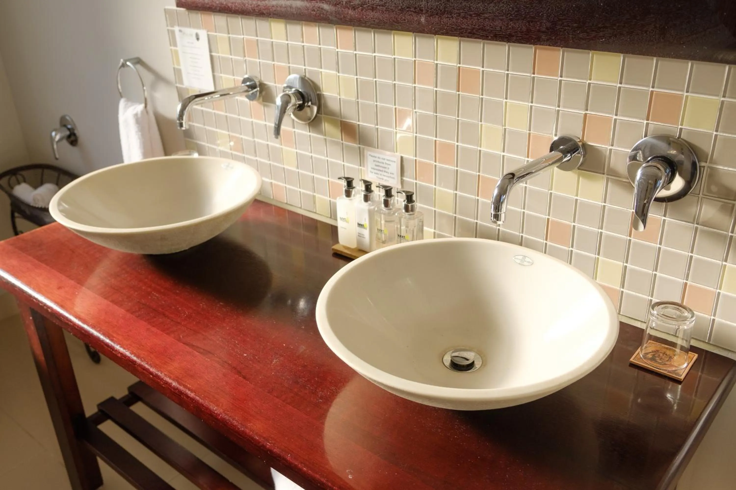 Constantia White Lodge Guest House