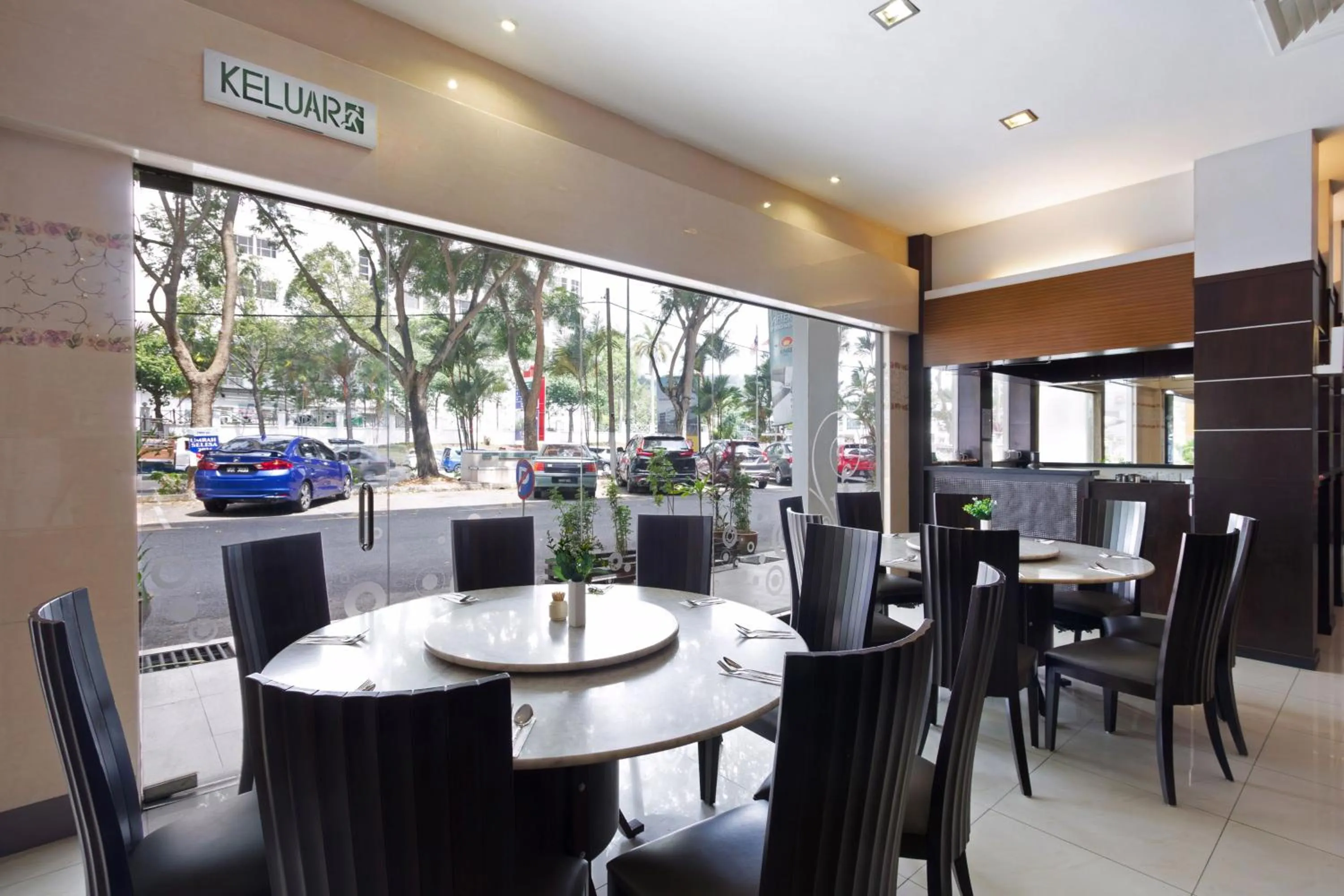 Restaurant/places to eat in Kings Hotel Melaka