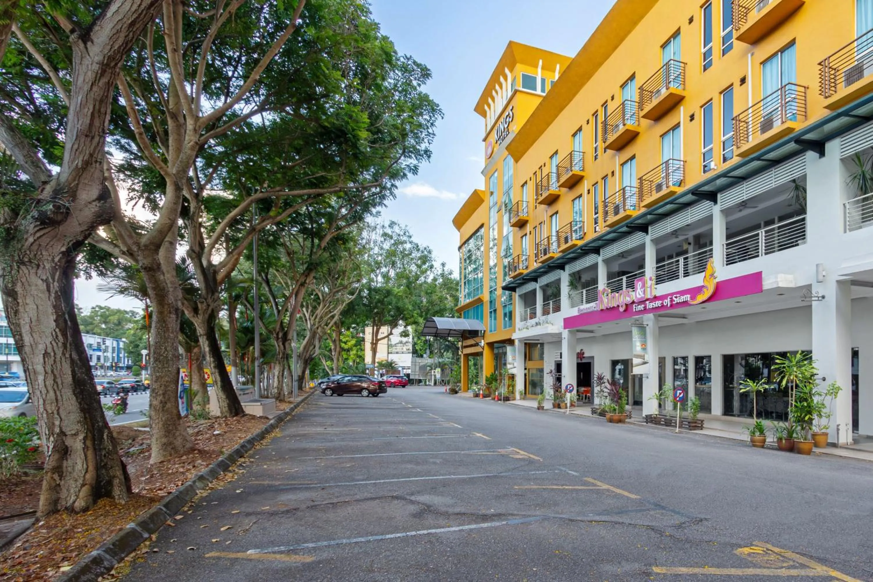 Property building in Kings Hotel Melaka