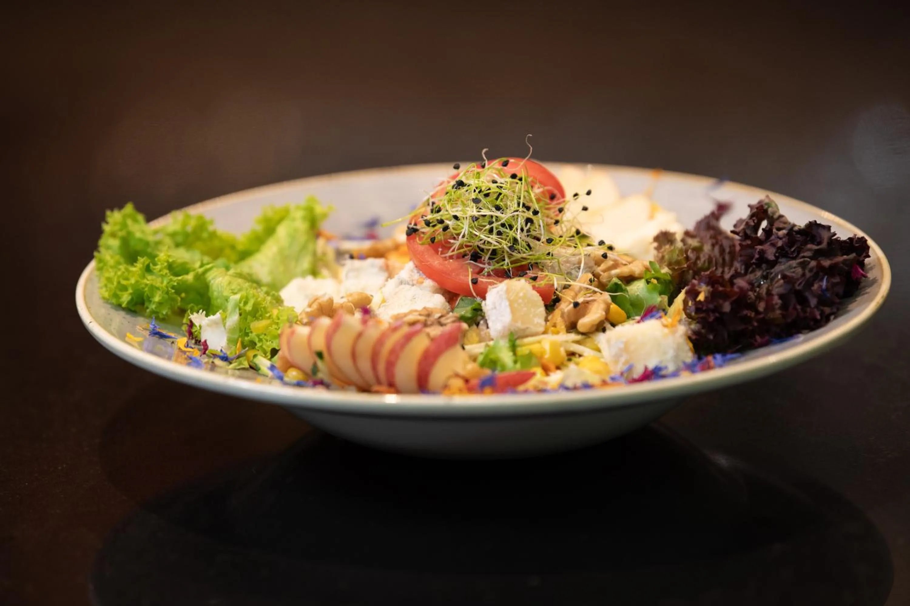 Restaurant/places to eat in Hotel Allegra