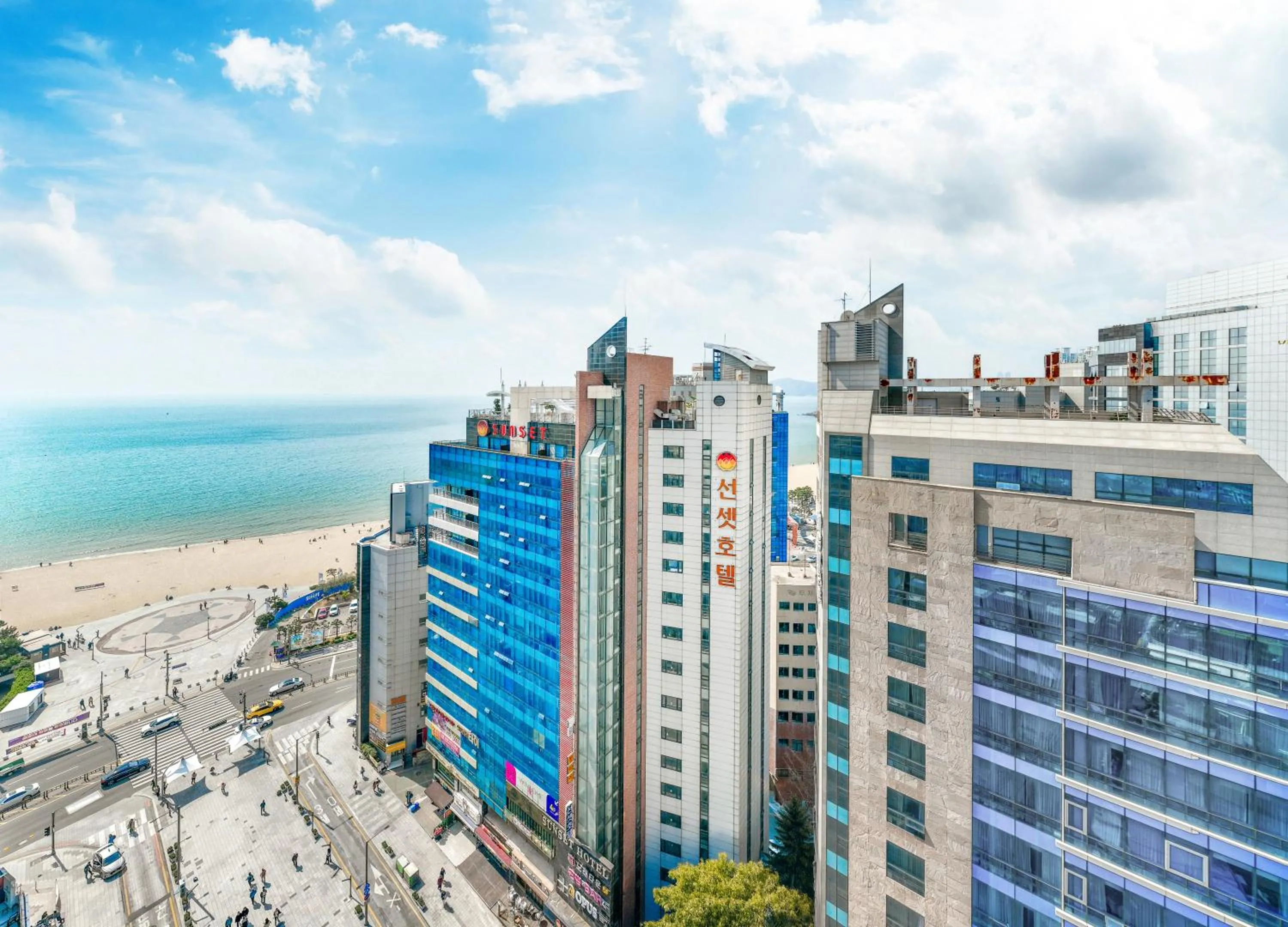 Property building in Sunset Hotel