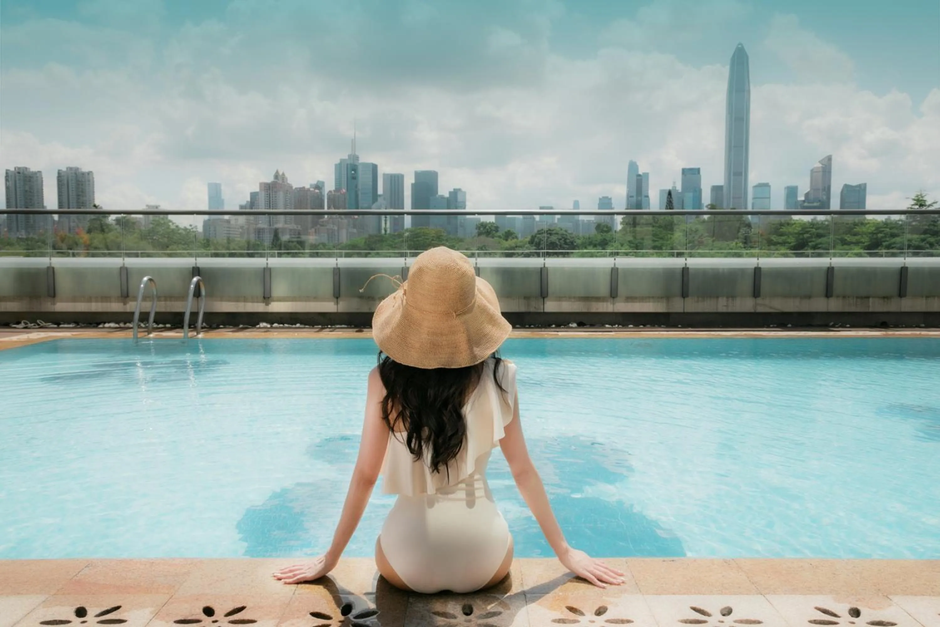 Pool view in JW Marriott Hotel Shenzhen