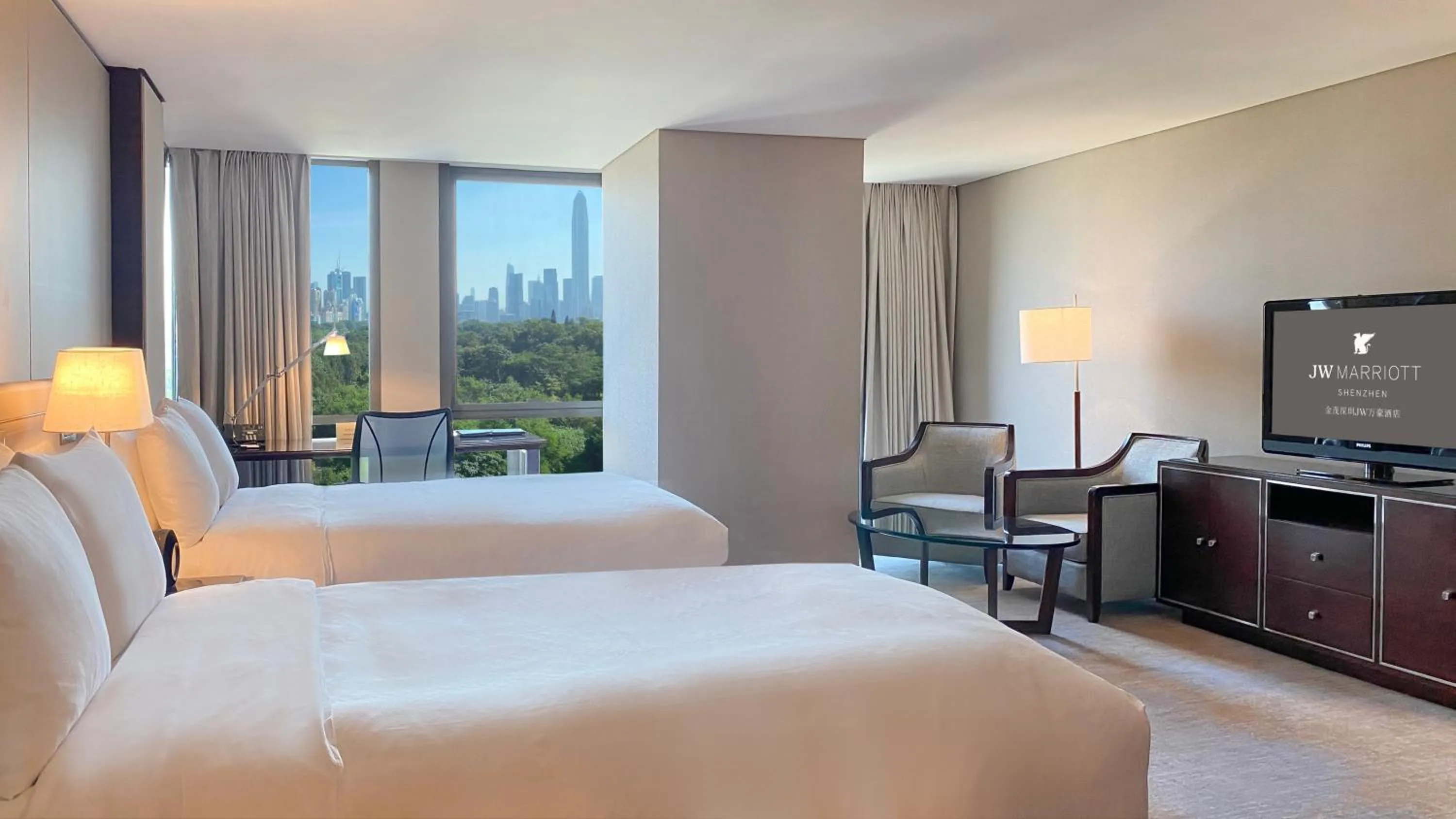 Bed in JW Marriott Hotel Shenzhen