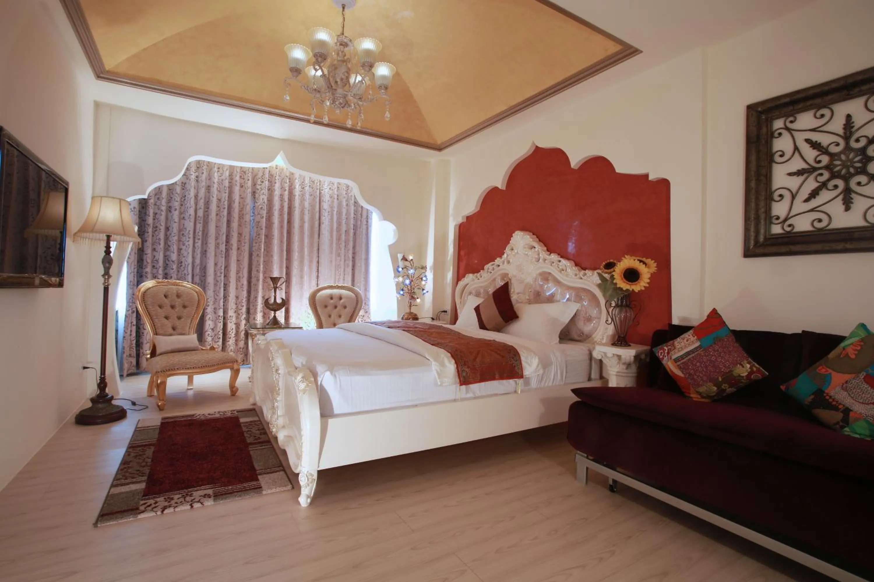 bunk bed in C'est Bon