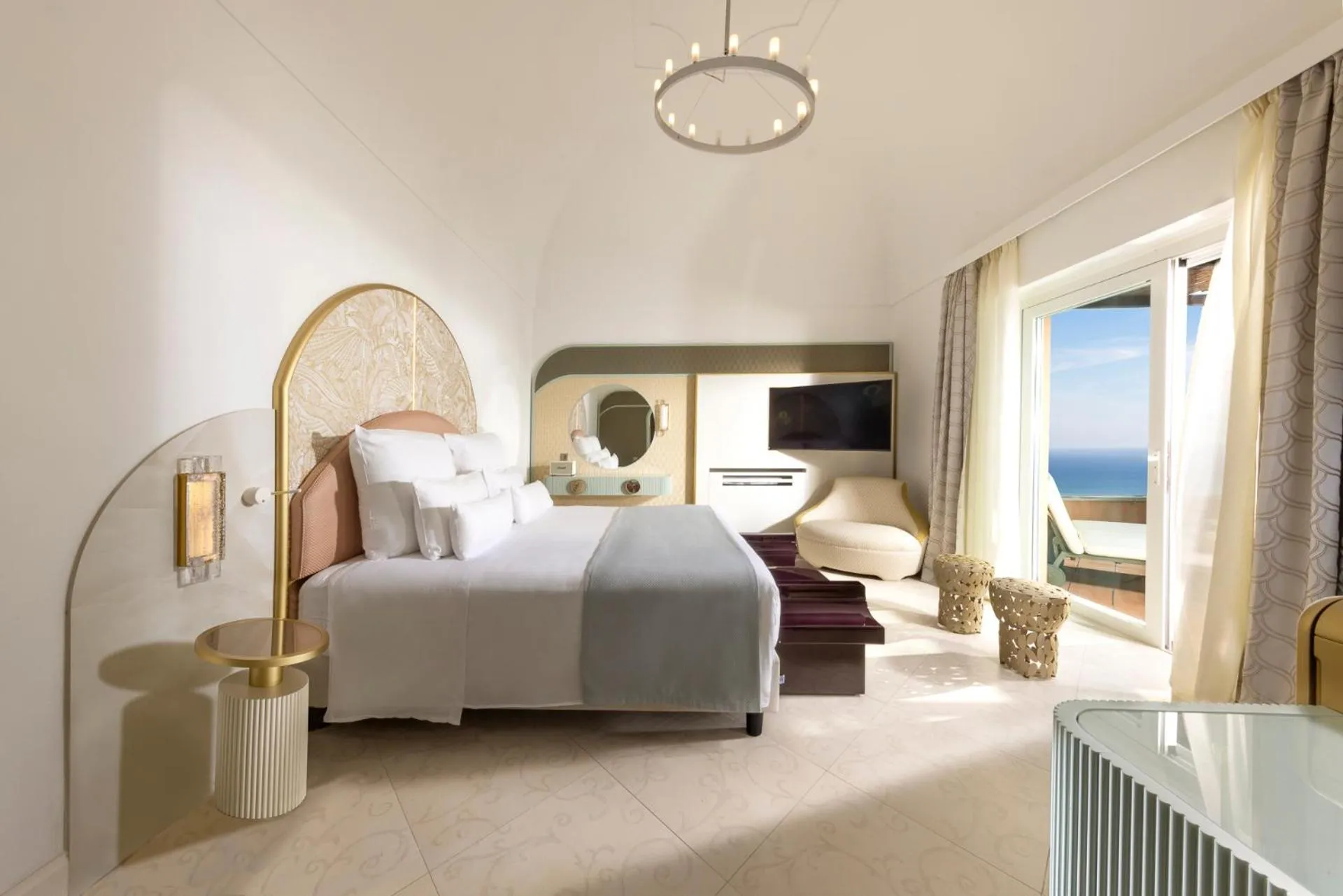 Bed in Hotel Punta Tragara