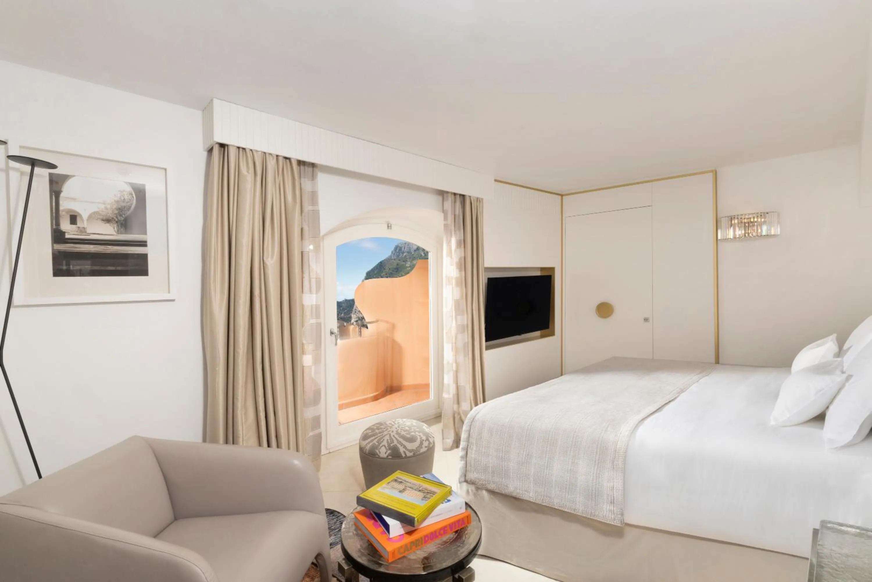 TV and multimedia, Bed in Hotel Punta Tragara