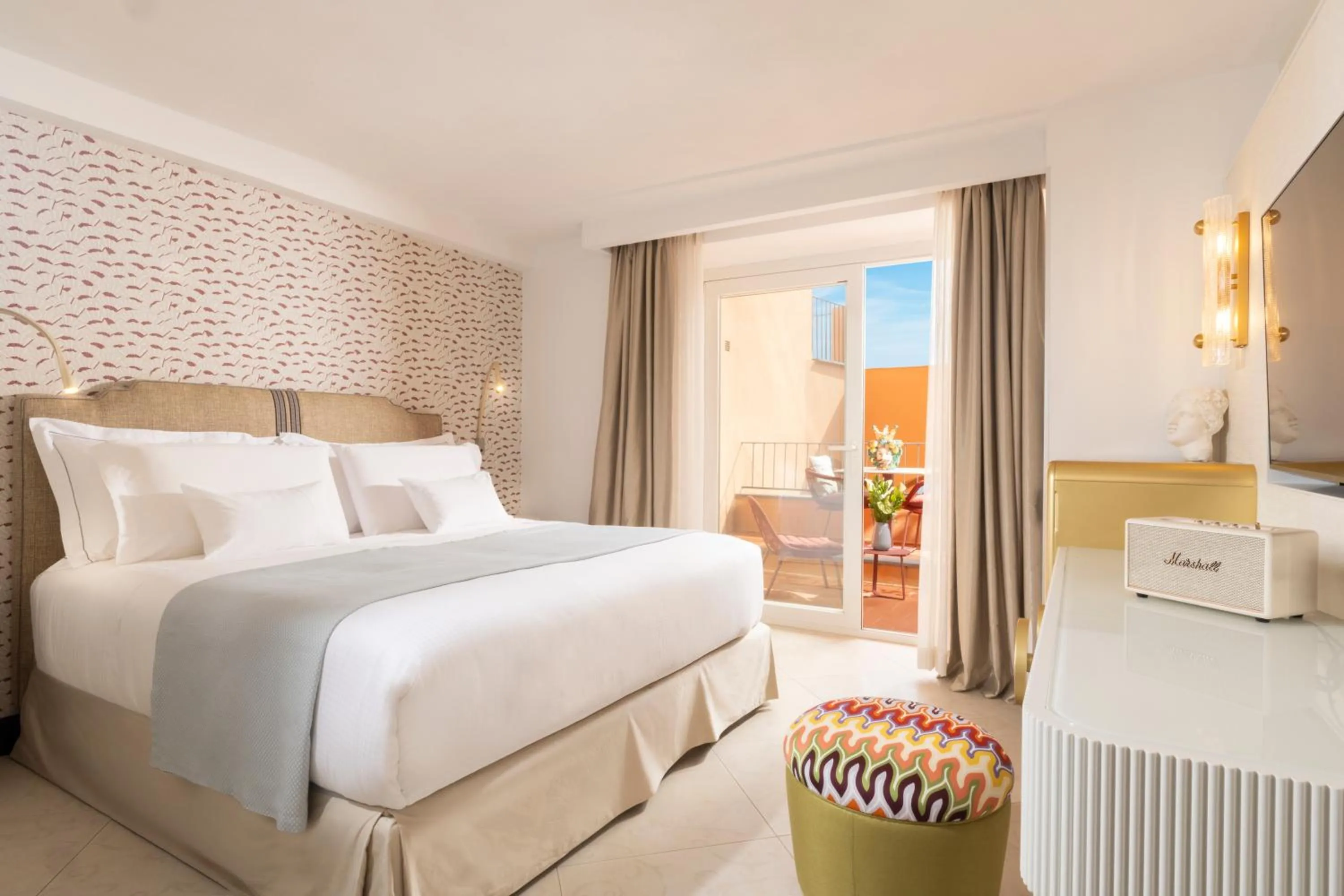 Bed in Hotel Punta Tragara