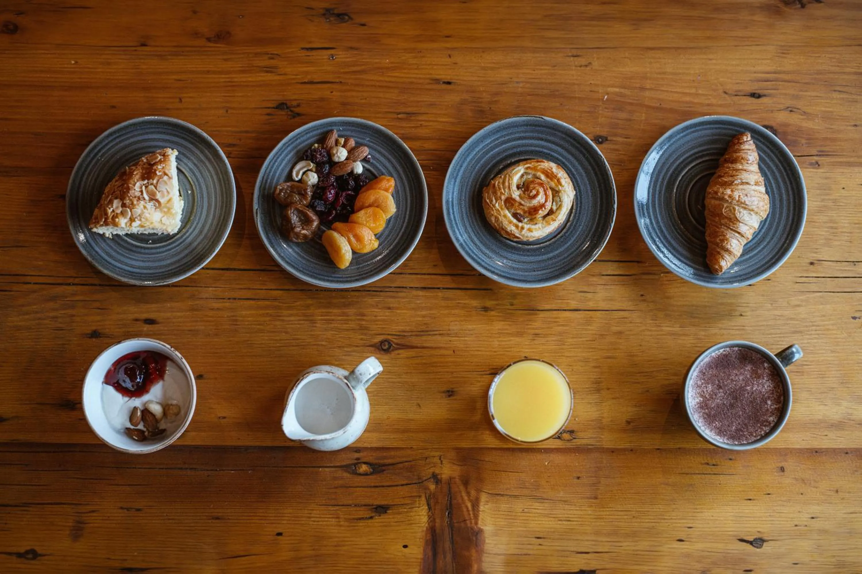 Food and drinks in Hôtel de la Loze