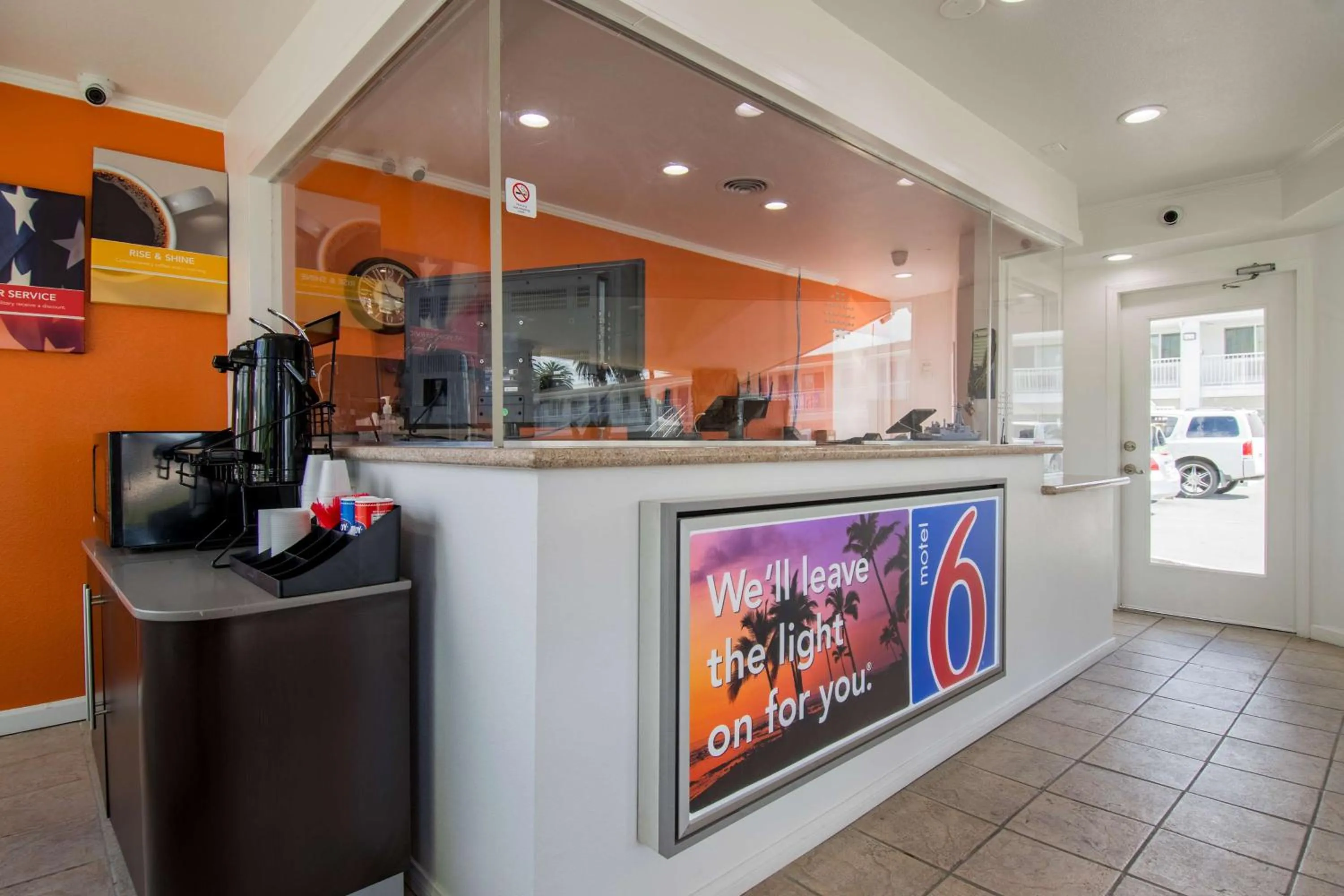 Lobby or reception in Motel 6-San Bernardino, CA - Downtown