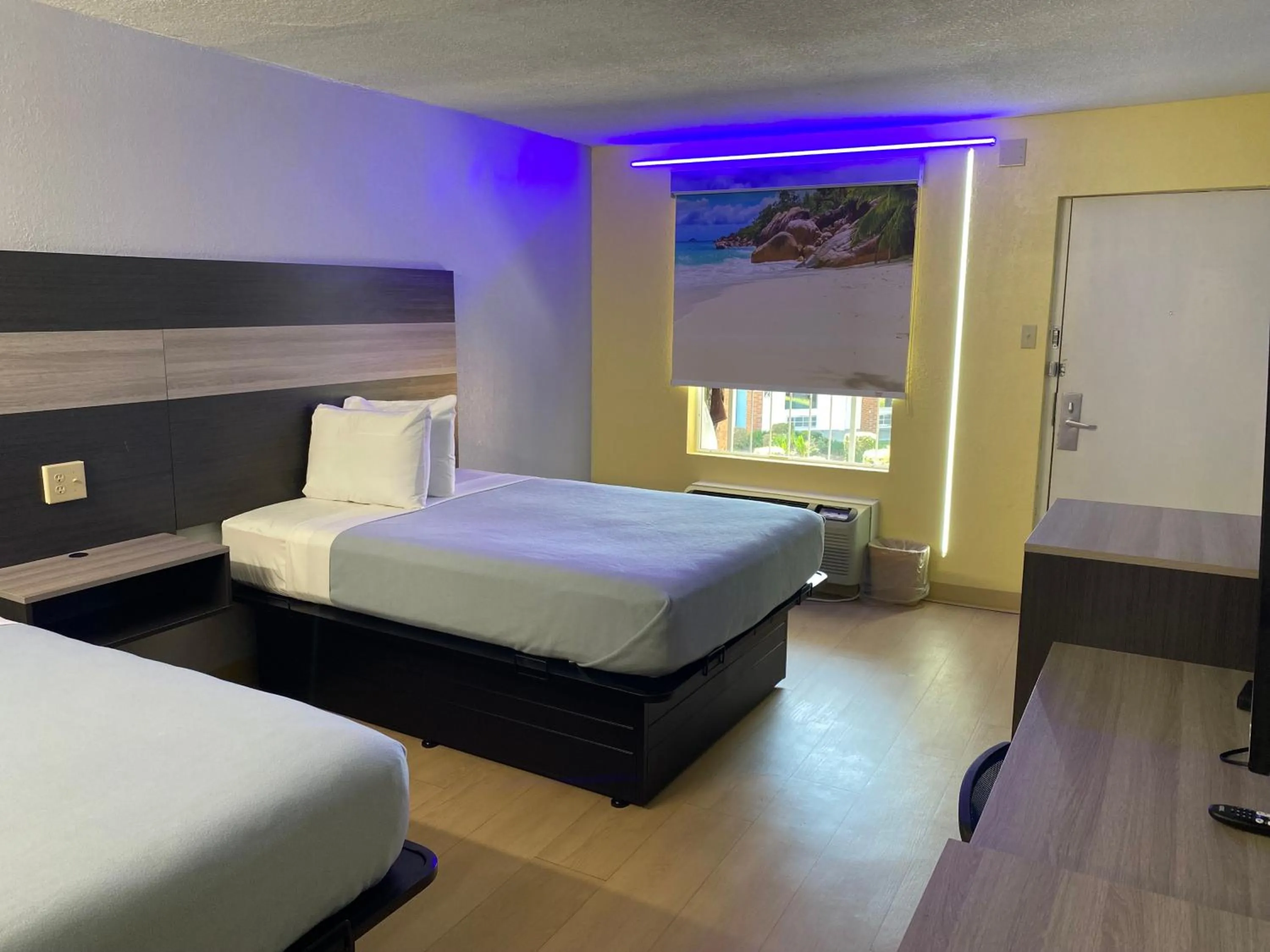 Bedroom, Bed in Rest and Relax Inn