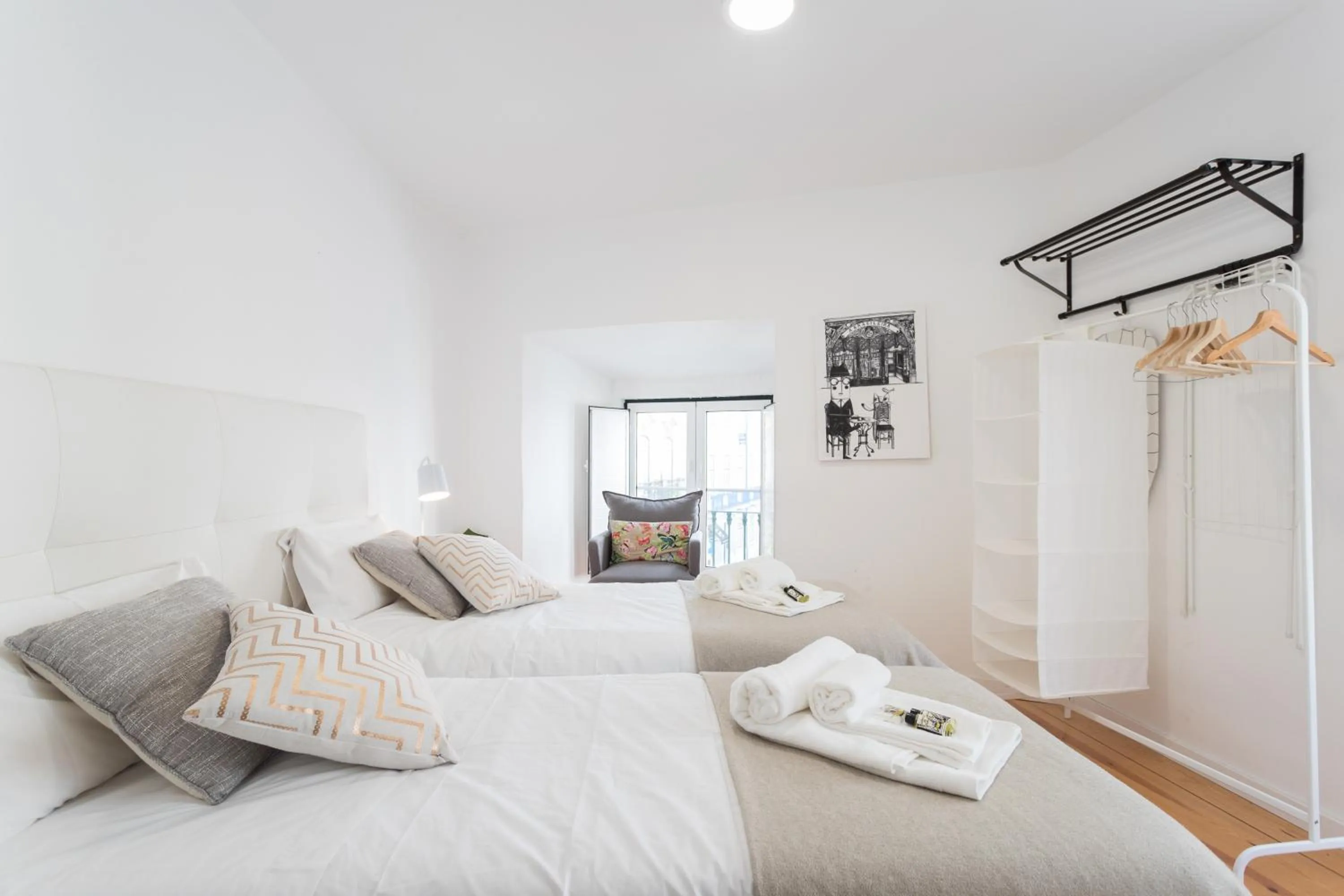 Bedroom, Bed in Apartments Center Alfama