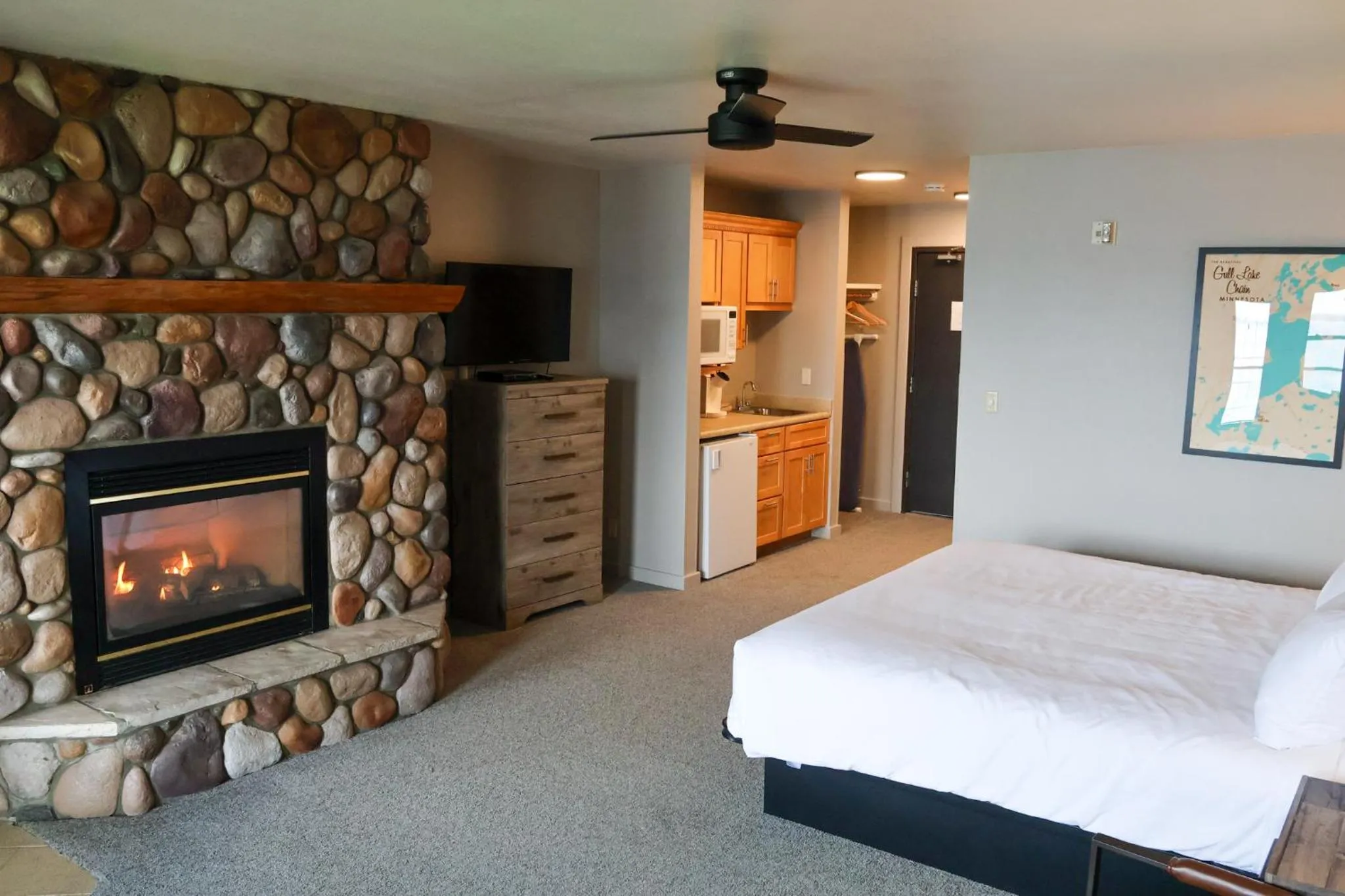 Bed in Quarterdeck Resort