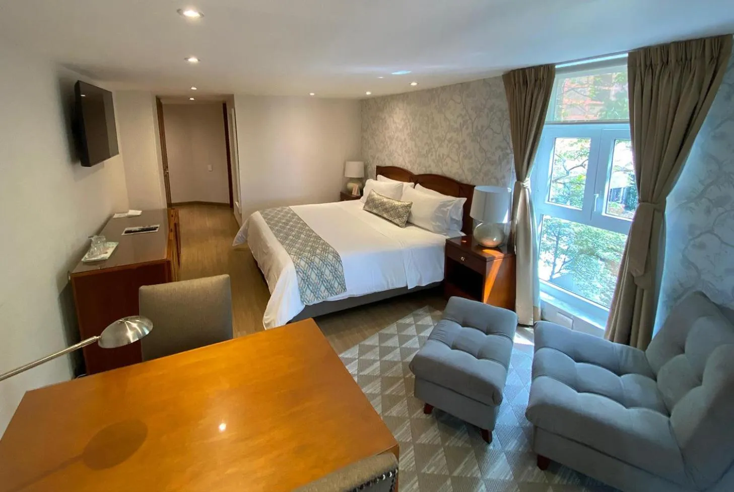 Photo of the whole room, Bed in Hotel Portón de la Cabrera