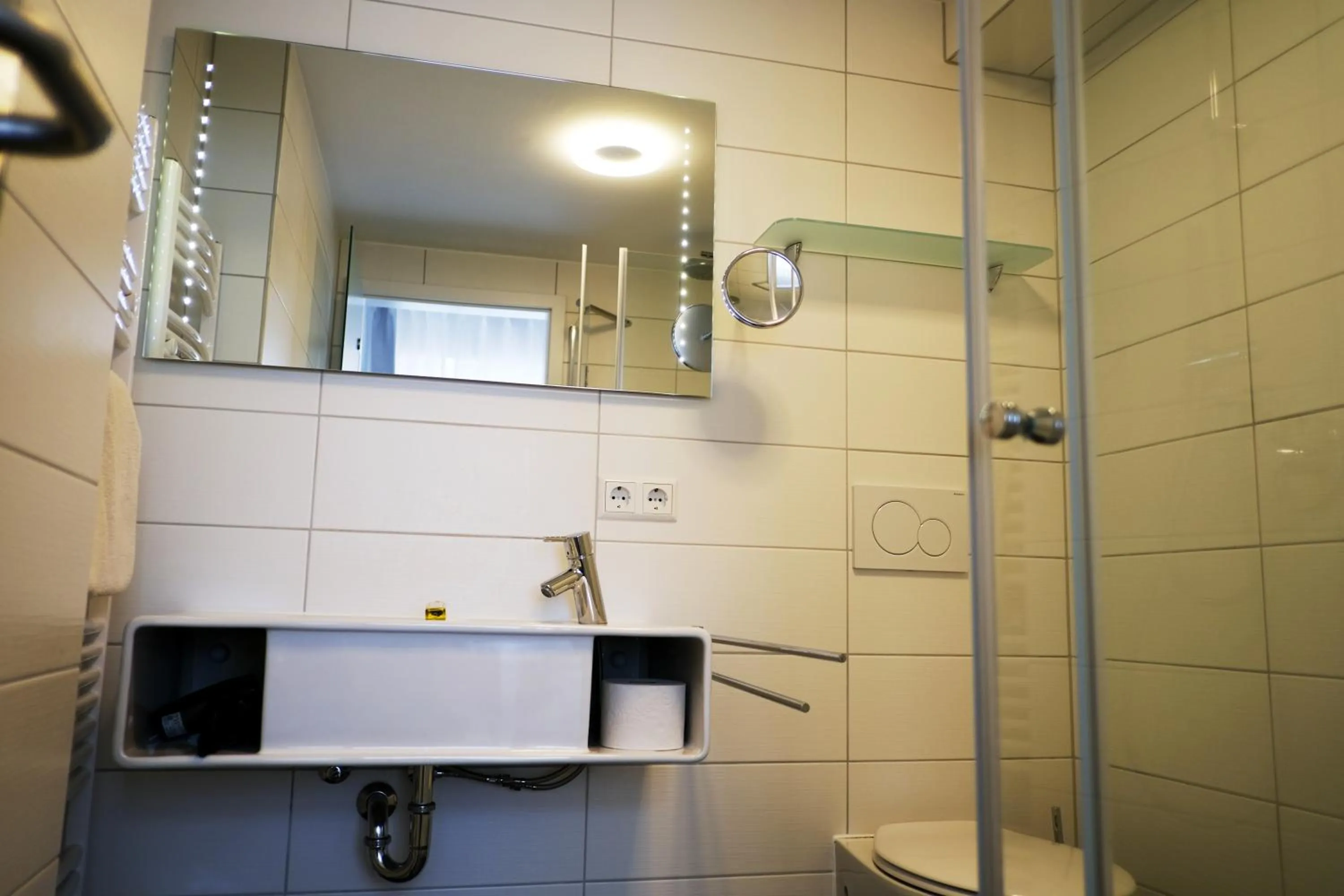 Shower in Hotel & Restaurant Adler Ittendorf - 24h Self-CheckIn