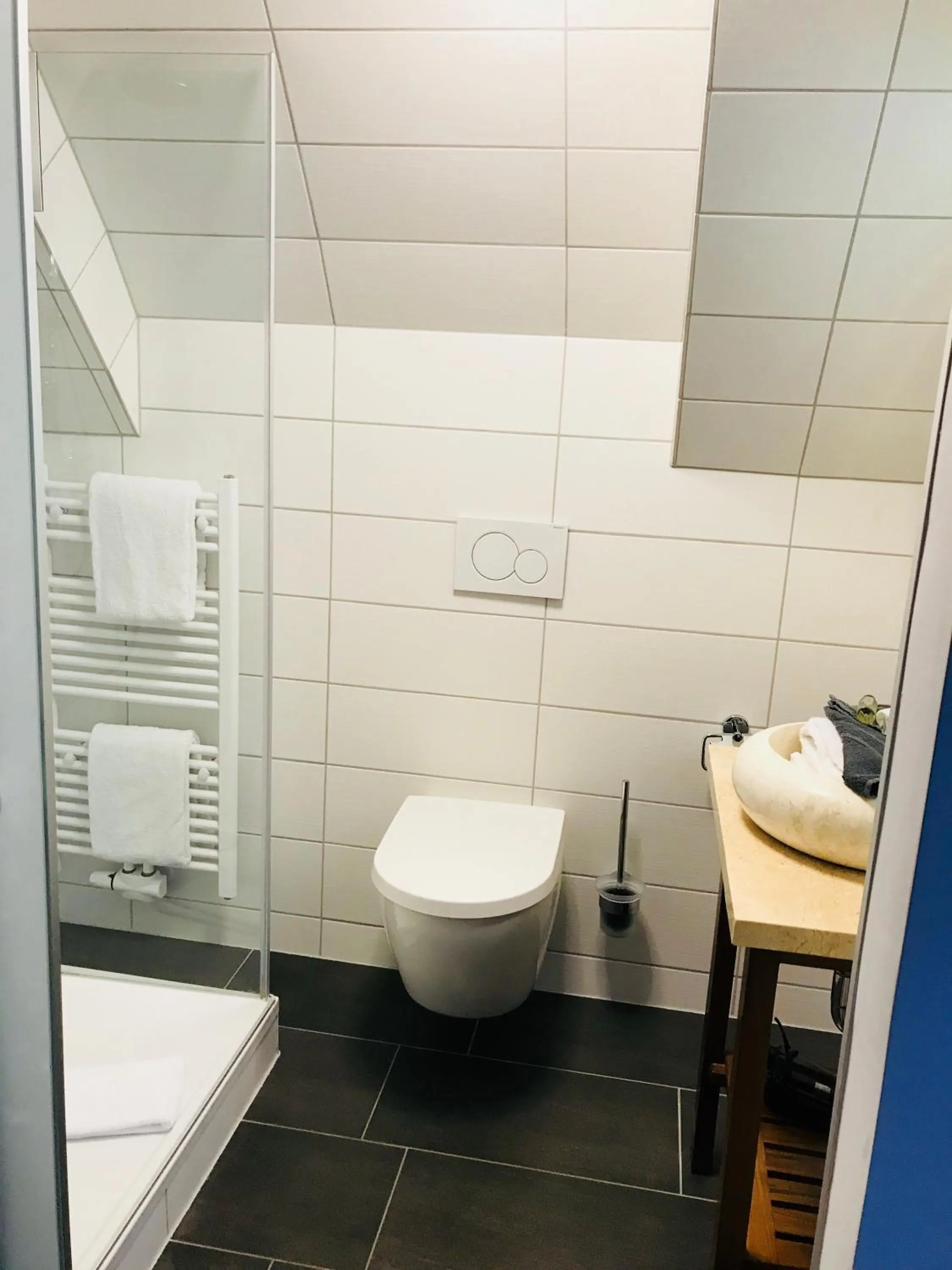 Bathroom in Hotel & Restaurant Adler Ittendorf - 24h Self-CheckIn