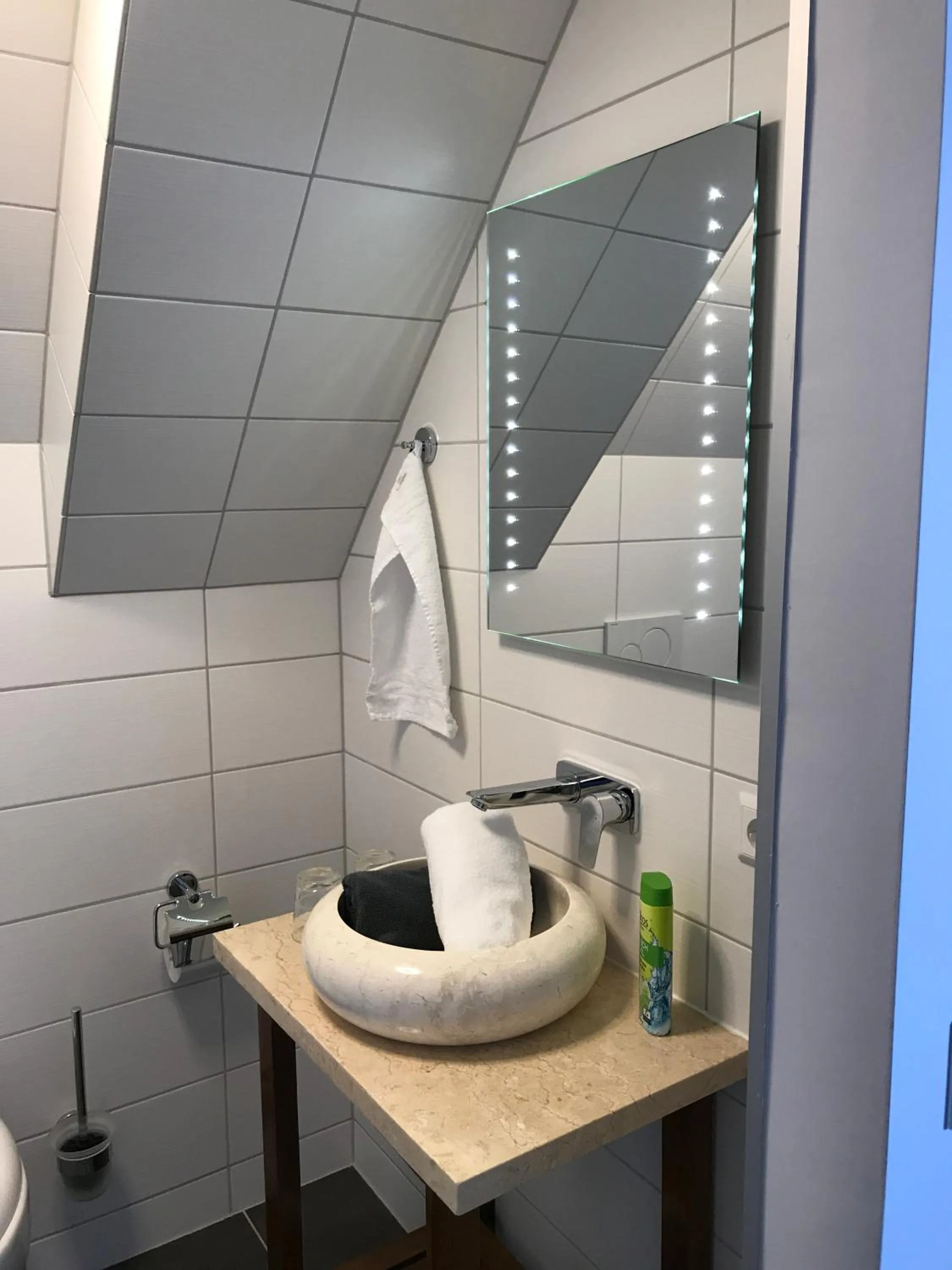 Bathroom in Hotel & Restaurant Adler Ittendorf - 24h Self-CheckIn