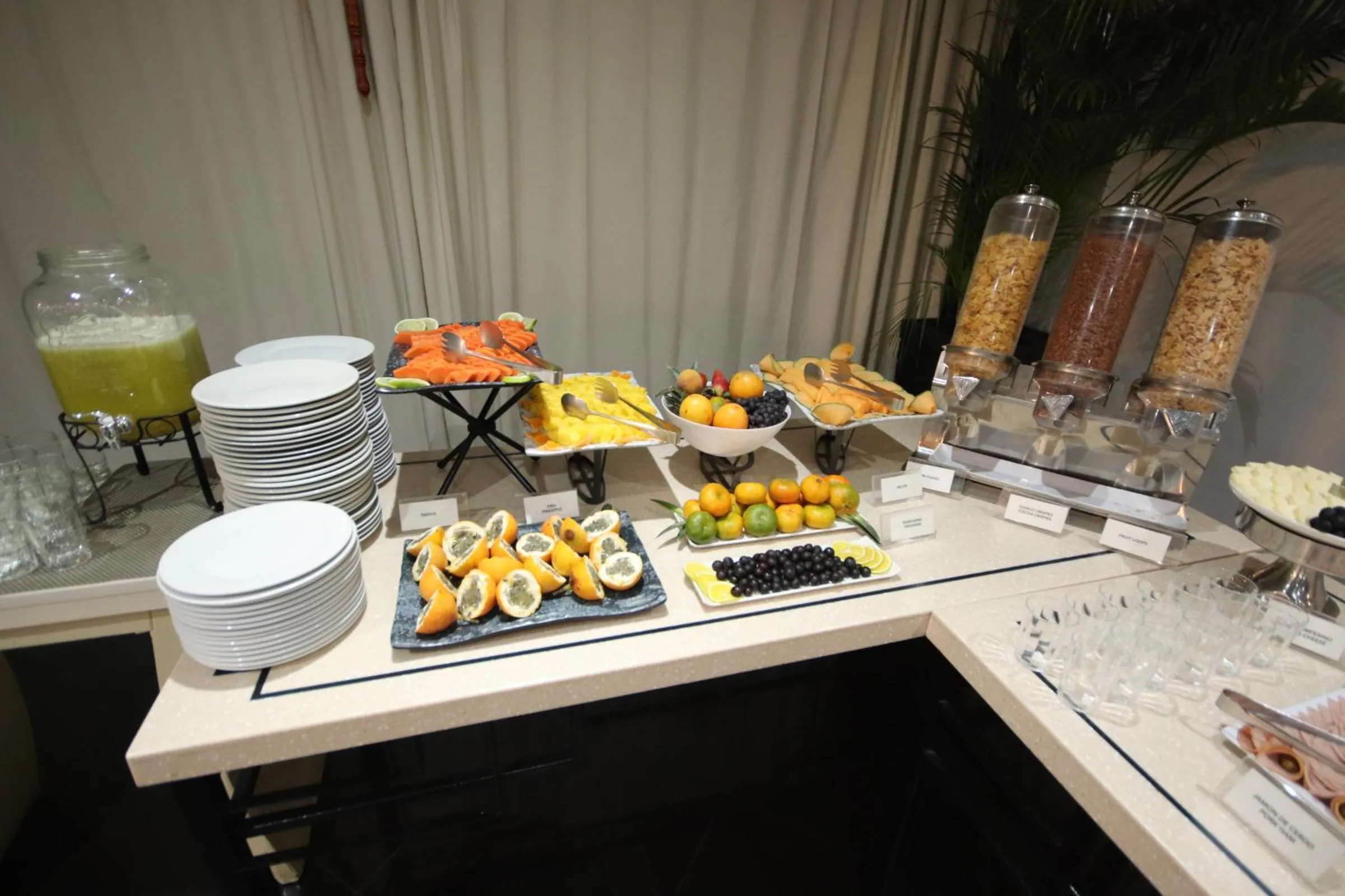 Food and drinks in Lancaster House