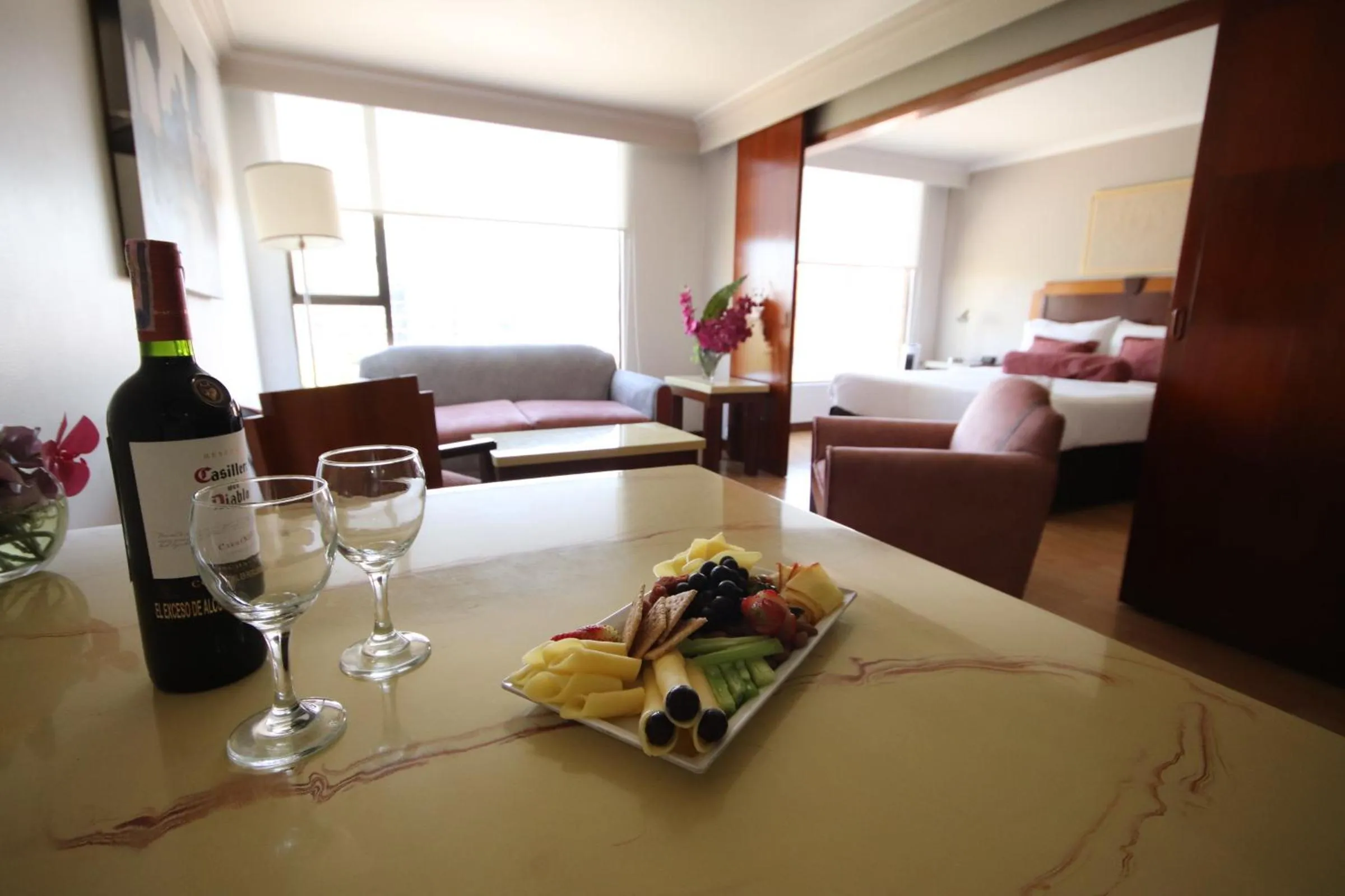 Dining area, Bed in Lancaster House