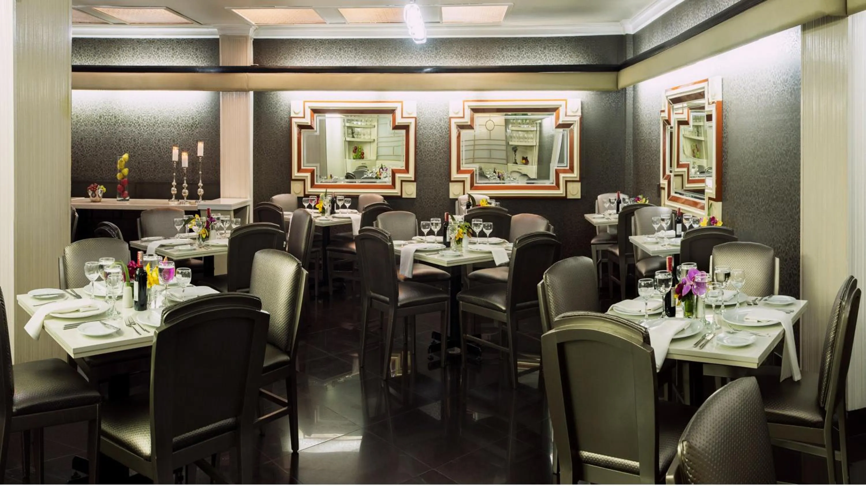 Restaurant/places to eat in Lancaster House