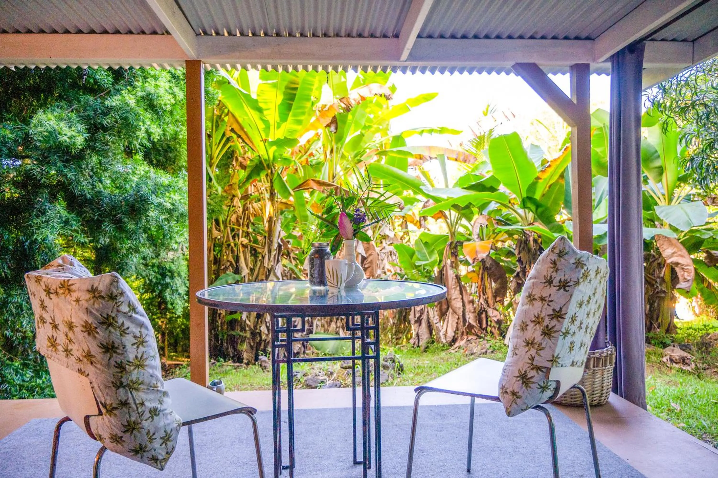 Dining area in Gingerhill Farm Retreat