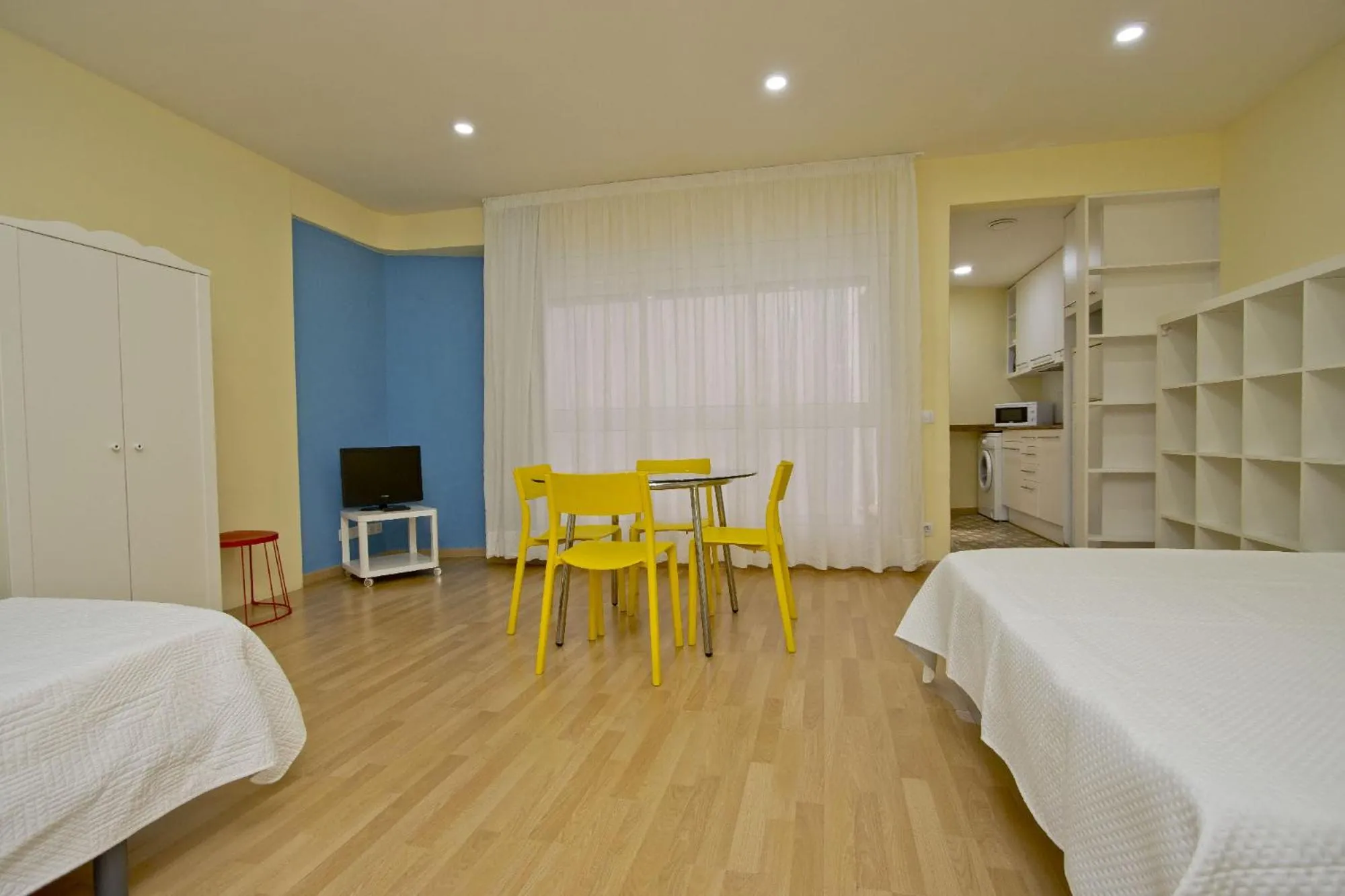 Bed in Barcelona City Apartment