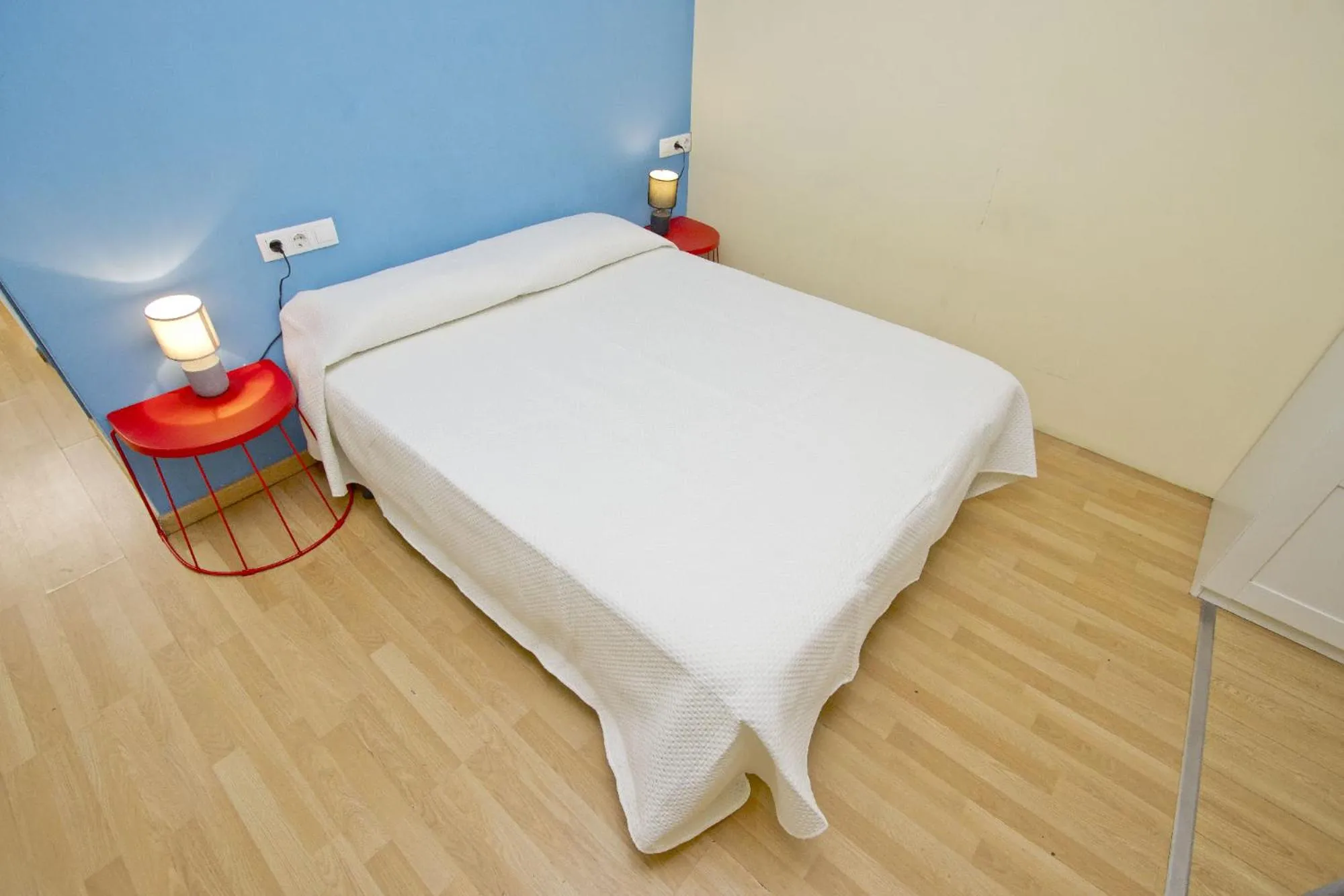 Bed in Barcelona City Apartment