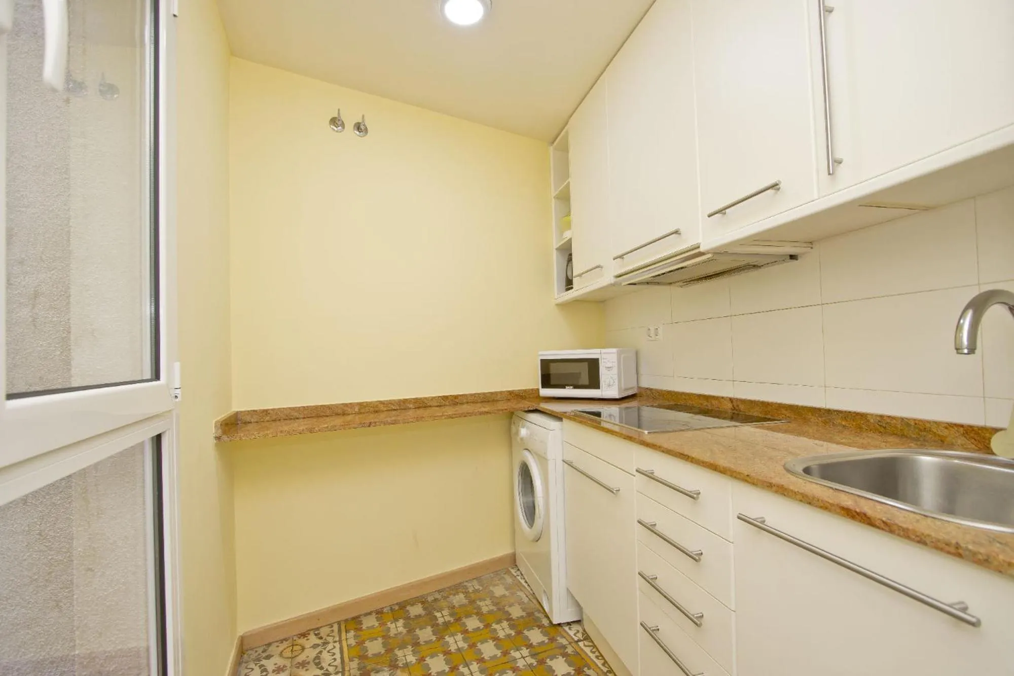 Barcelona City Apartment