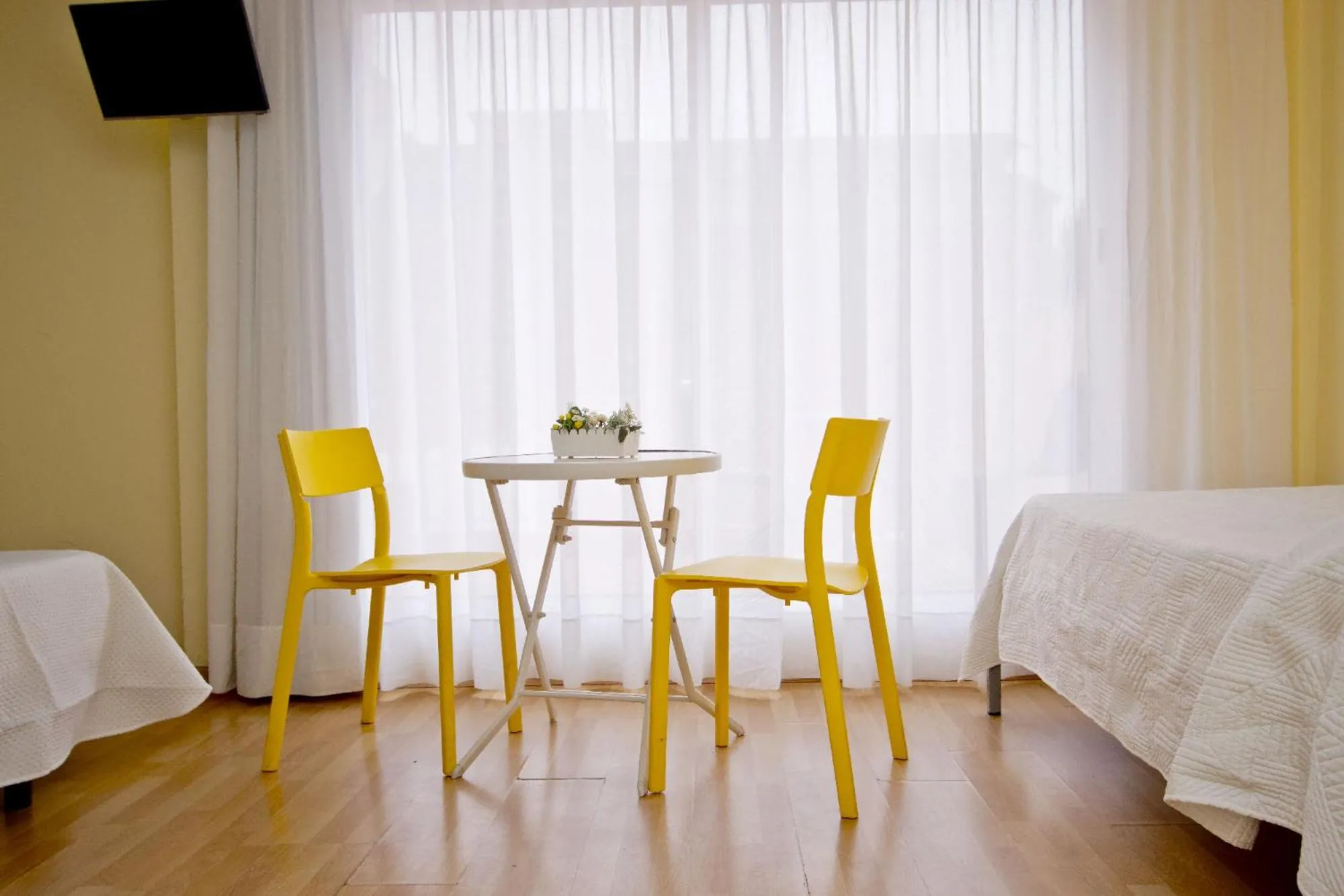 Bed in Barcelona City Apartment