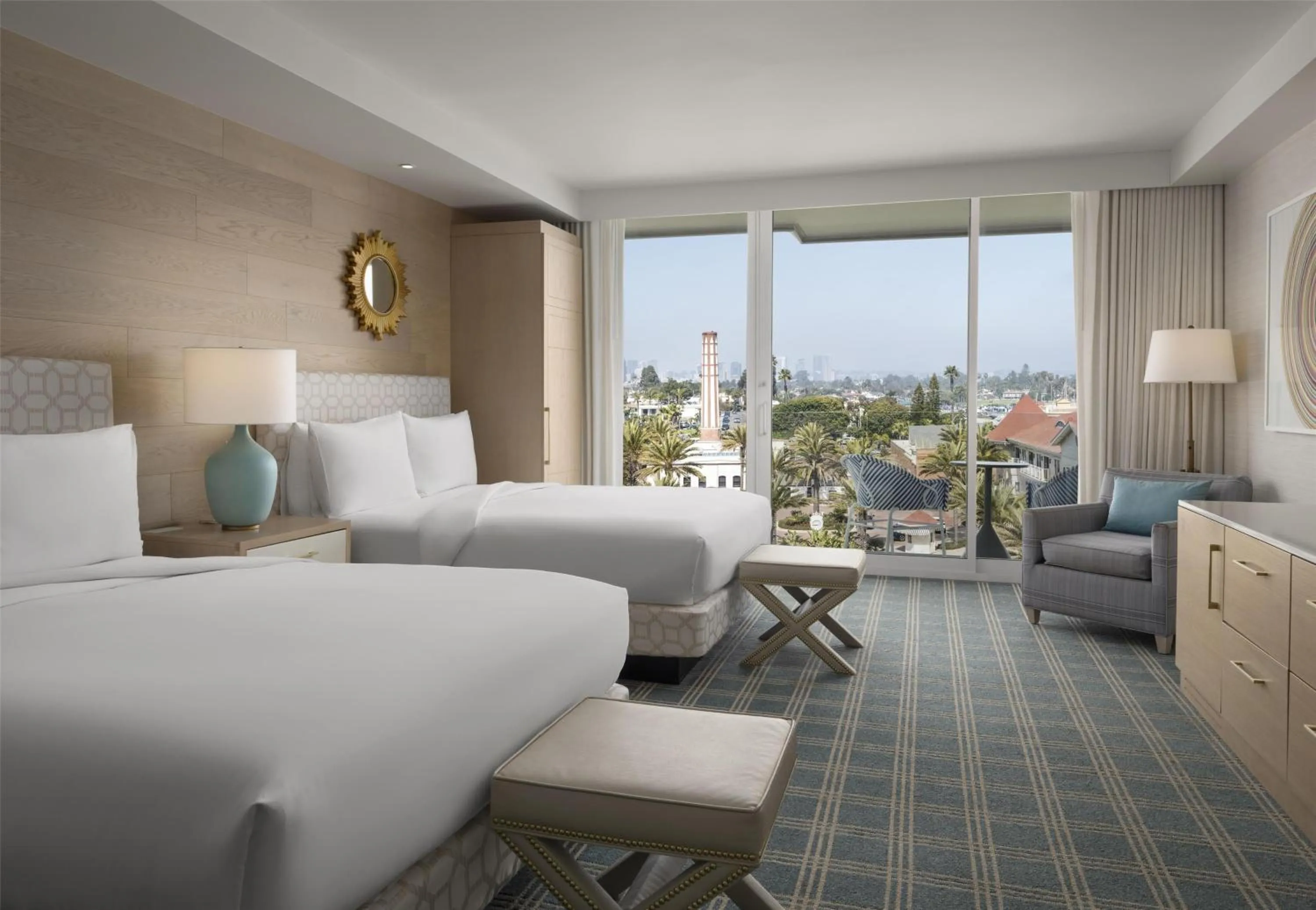 Views 2 Queens Hearing Access in Hotel del Coronado, Curio Collection by Hilton