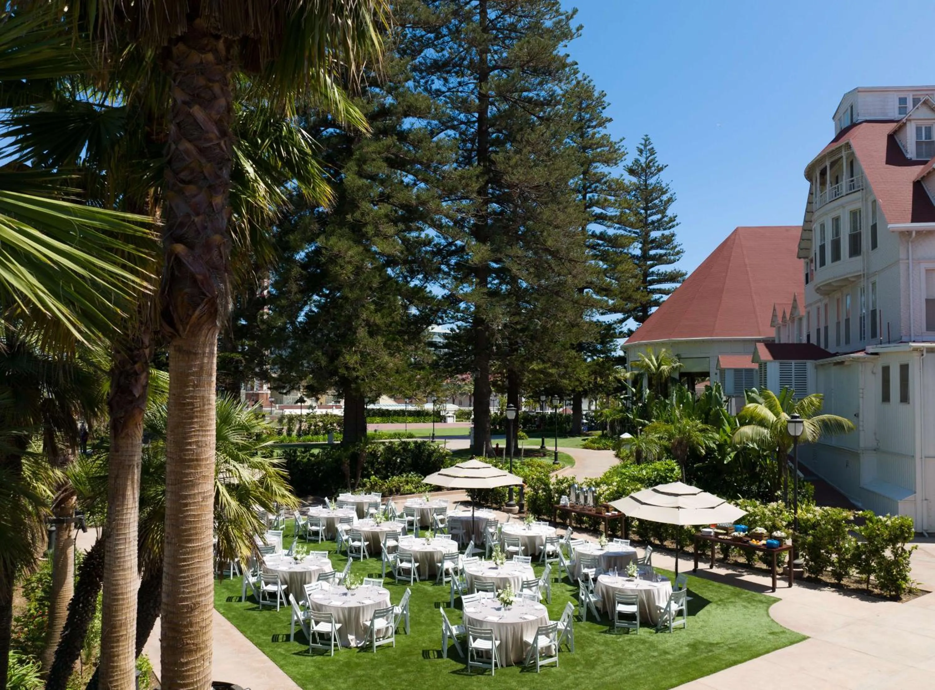 Garden in Hotel del Coronado, Curio Collection by Hilton