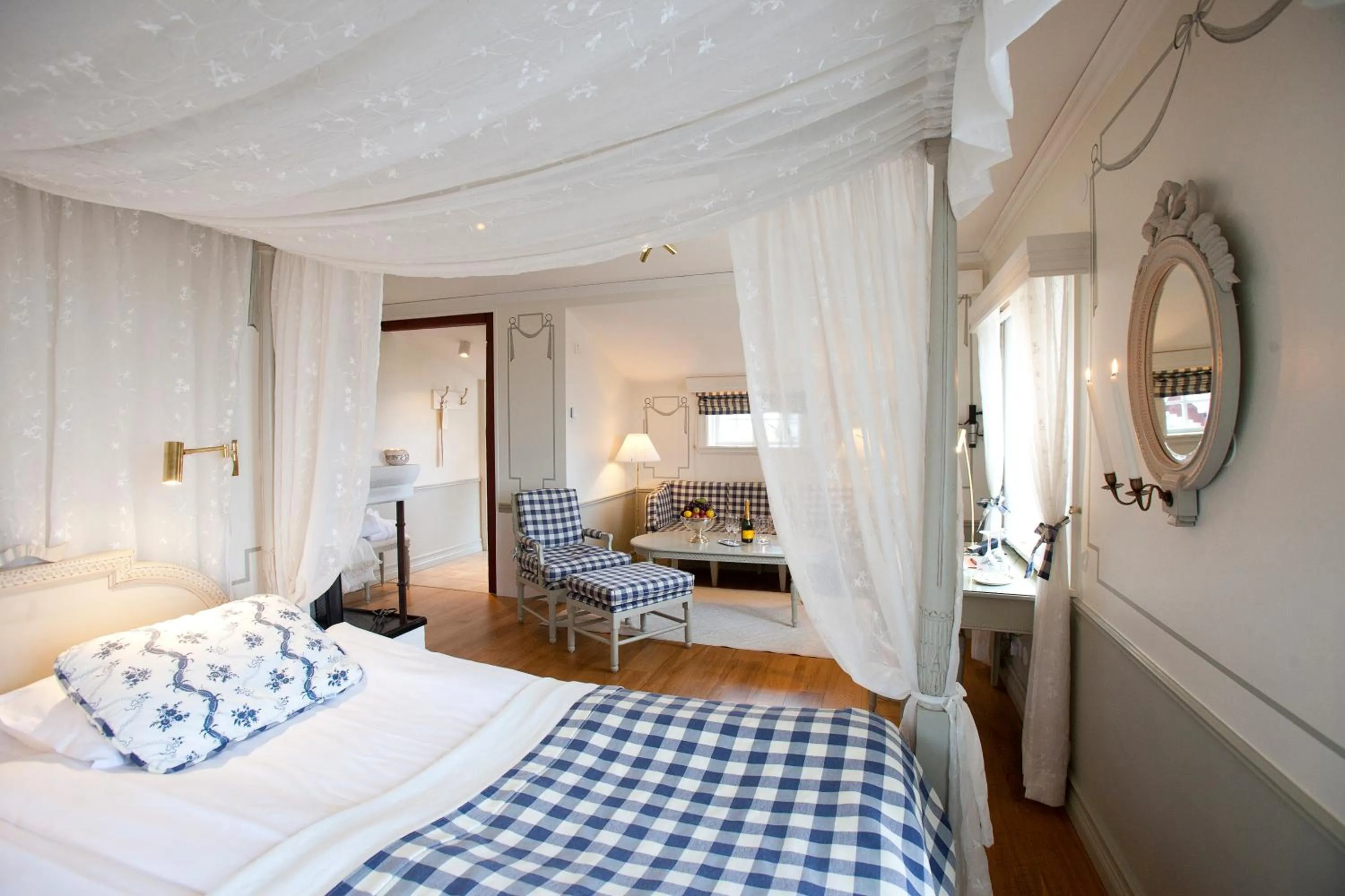 Day, Bed in Tällbergsgårdens Hotell