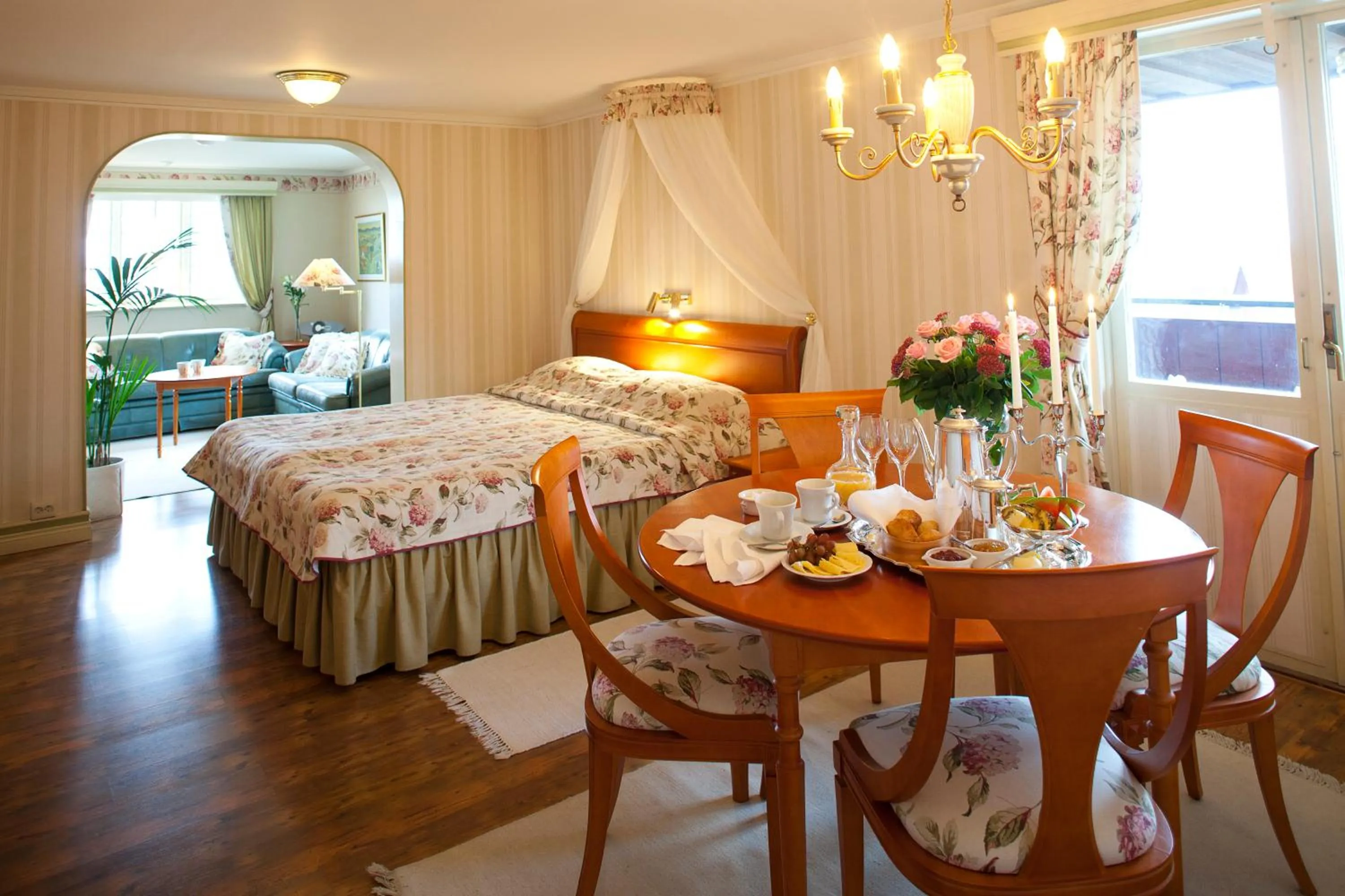 Day, Bed in Tällbergsgårdens Hotell