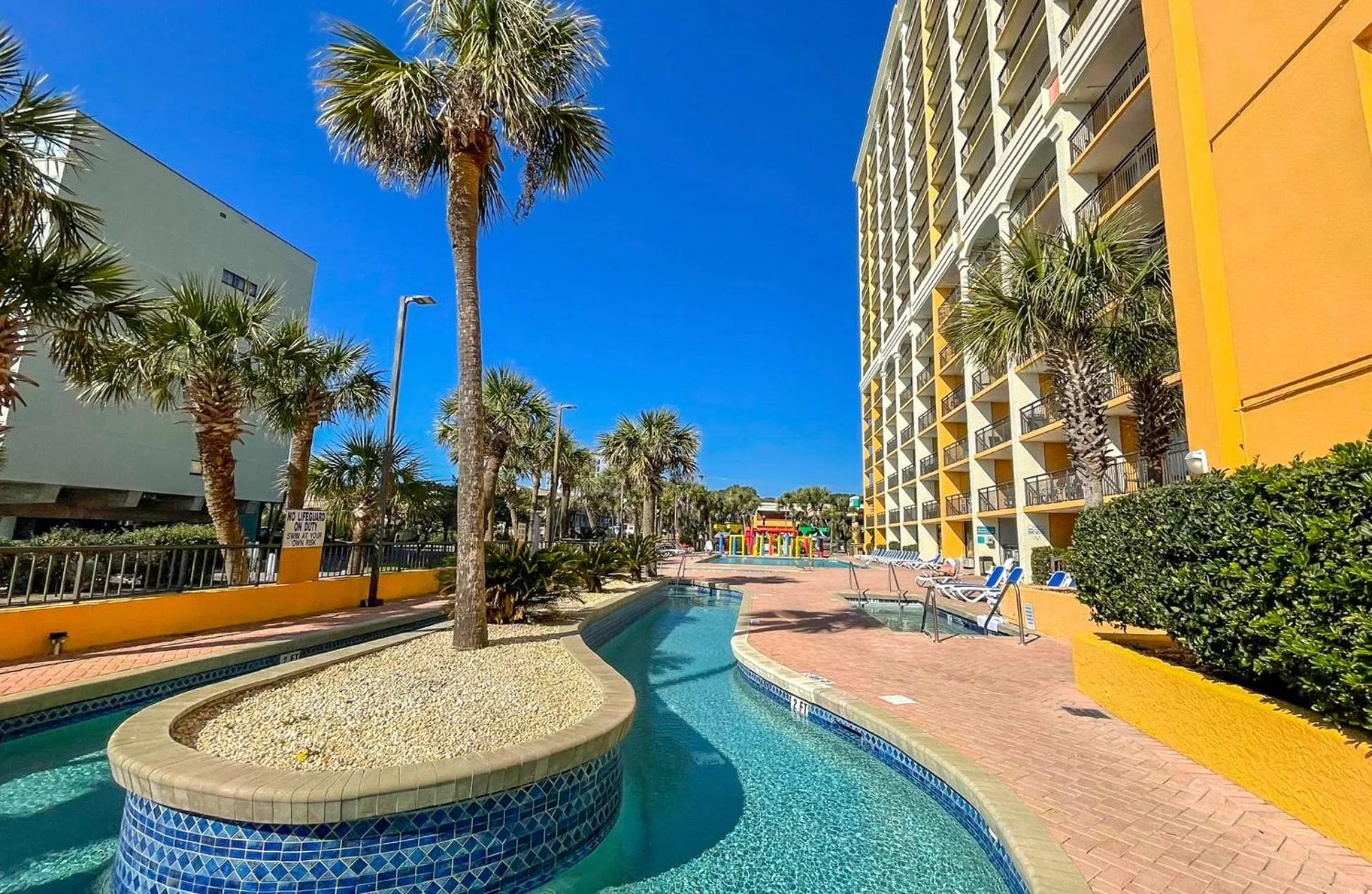 Swimming pool in Caravelle Resort
