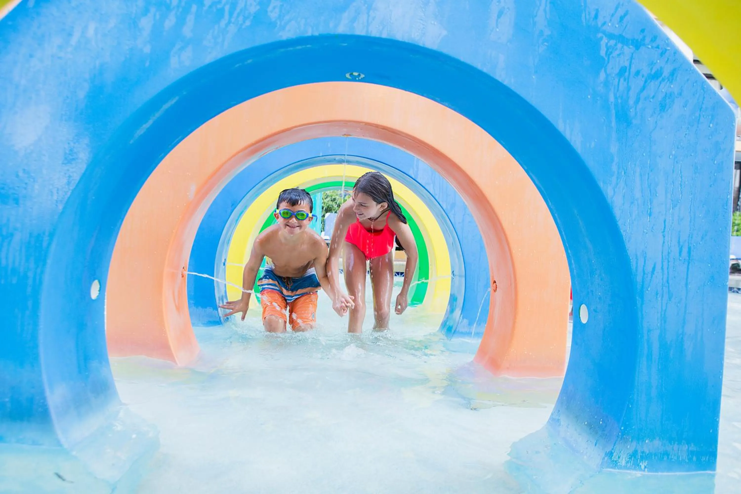 Swimming pool in Caravelle Resort