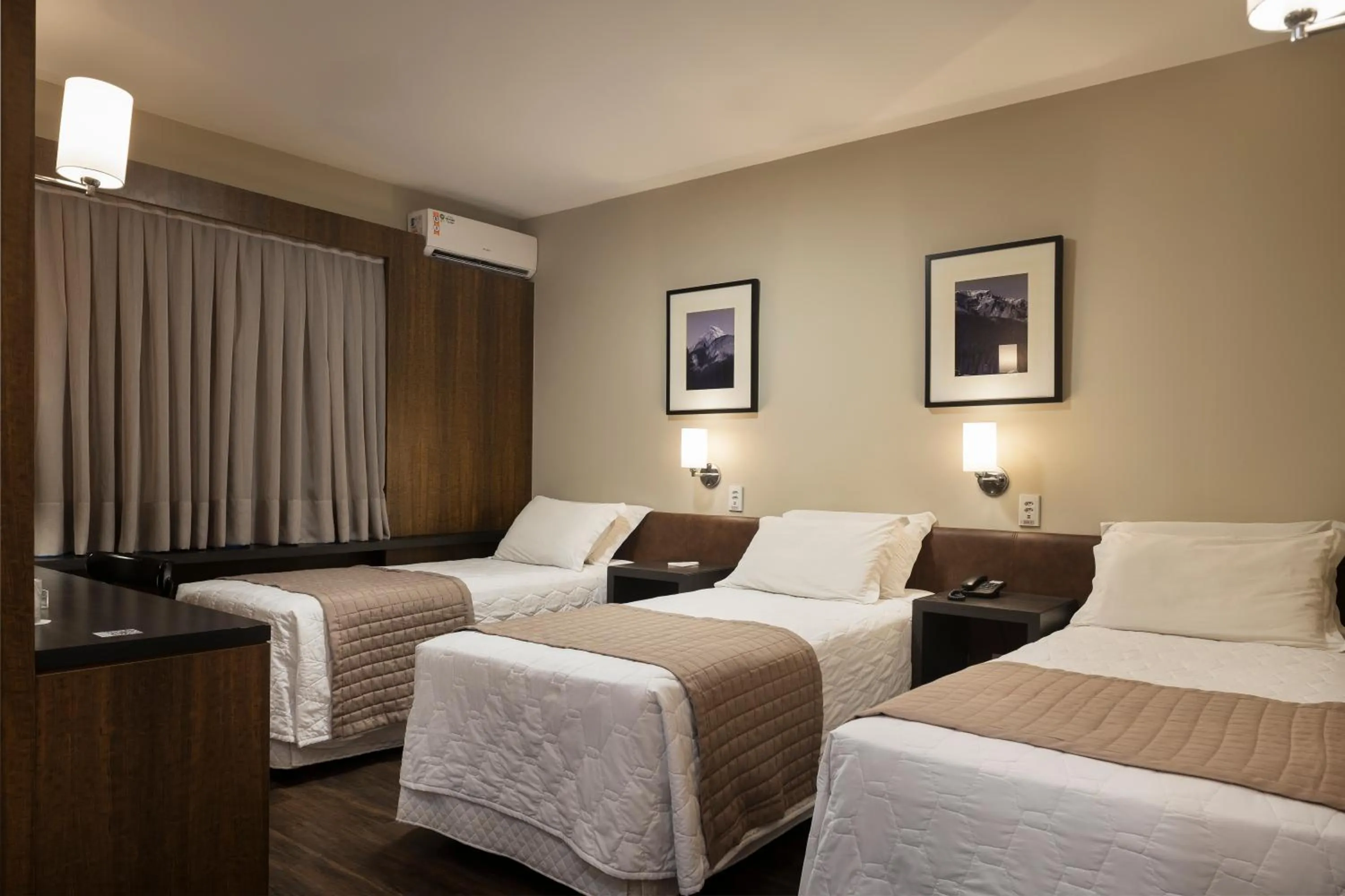 Bed in Porto da Ilha Hotel