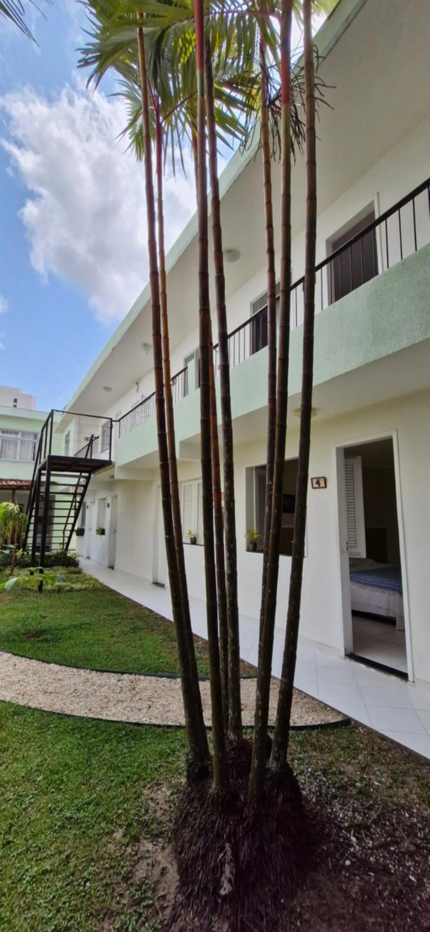 Property building in Ecopousada Miriti