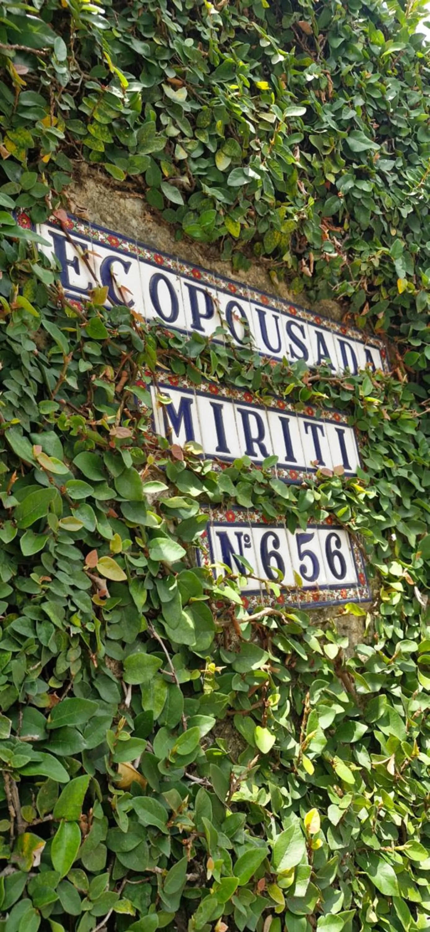 Logo/Certificate/Sign in Ecopousada Miriti