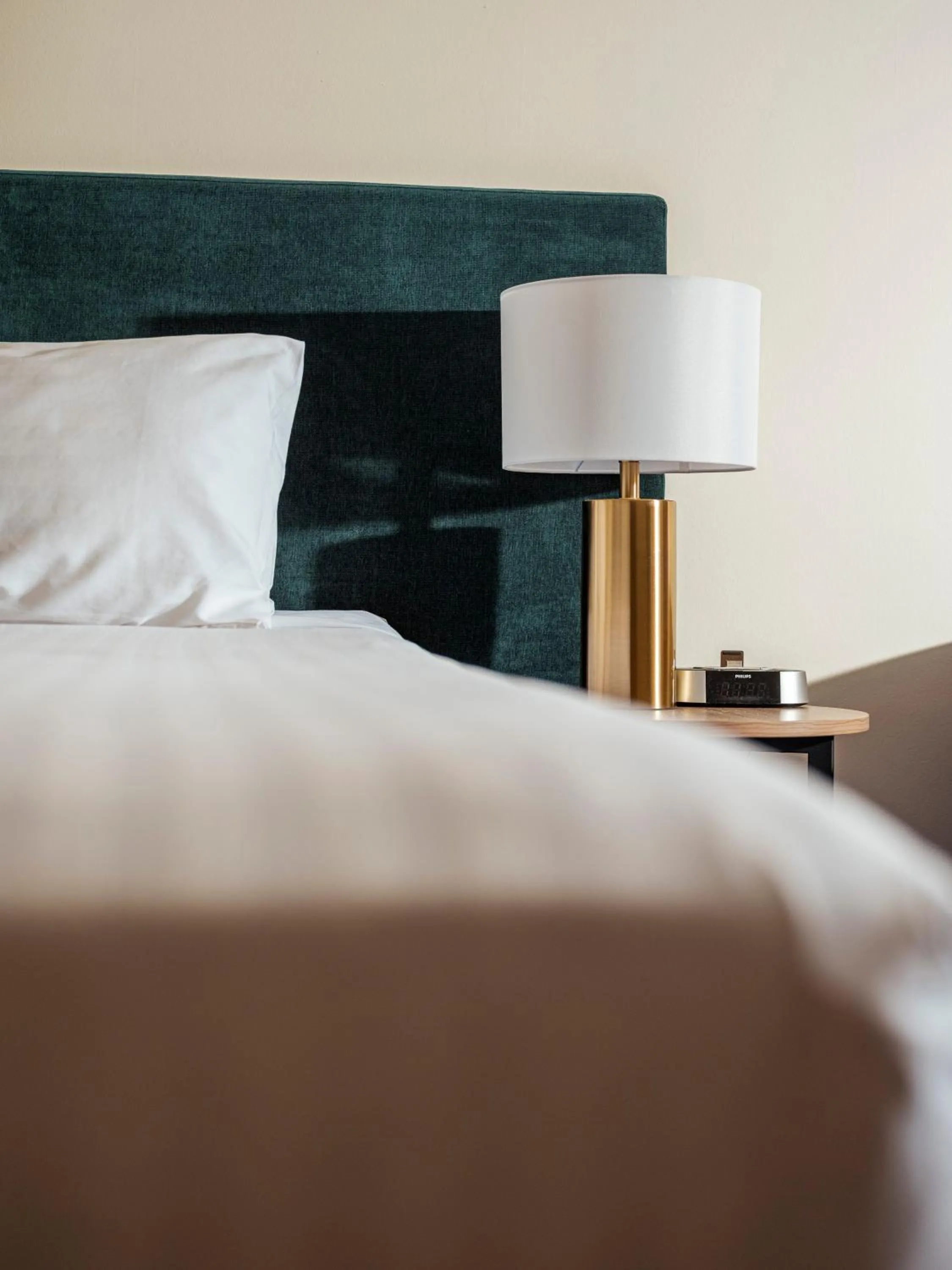 Bed in Lenna Of Hobart